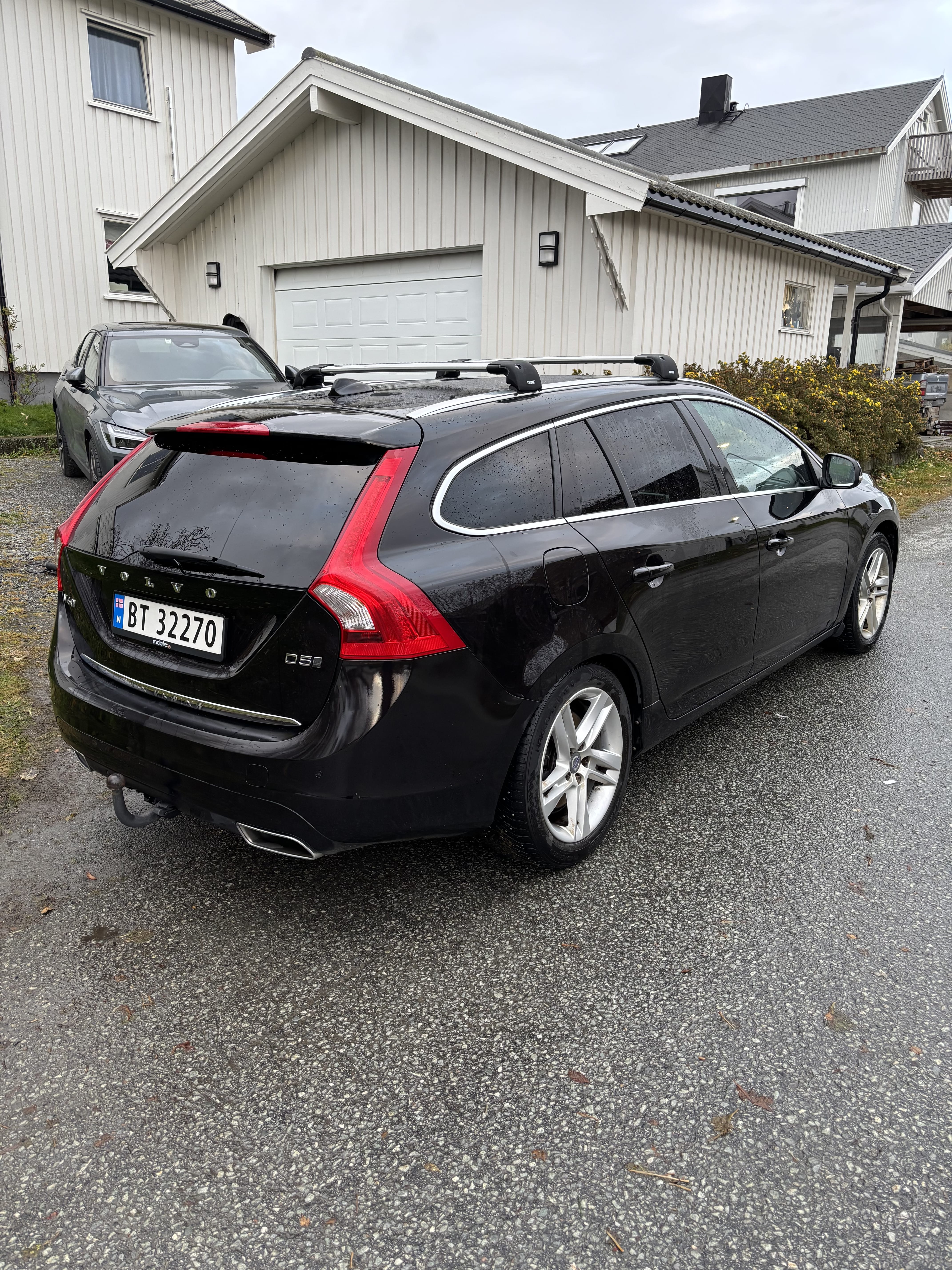 Volvo V60 Diesel hybrid with Air conditioning