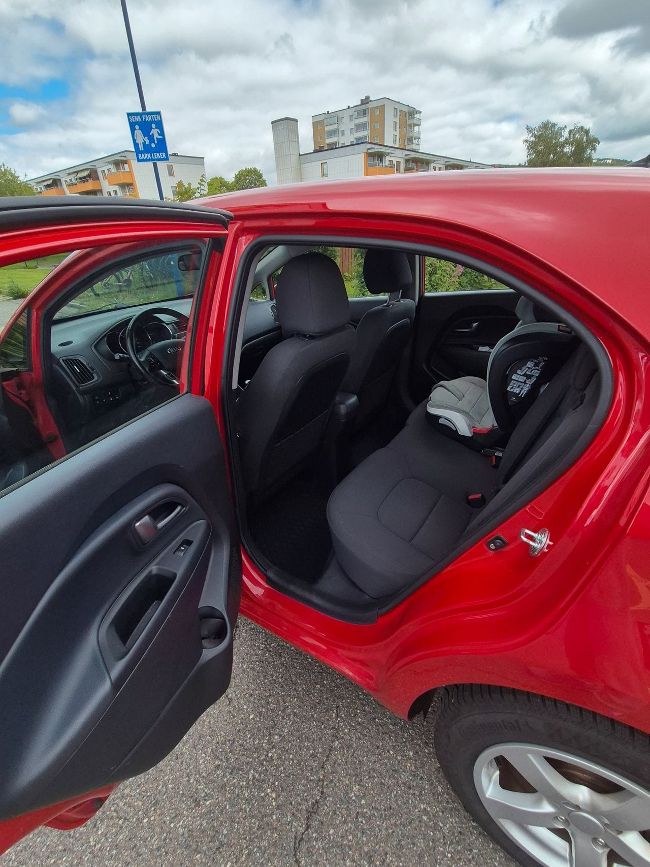 Kia Rio 1.2 bensin with Snow tires