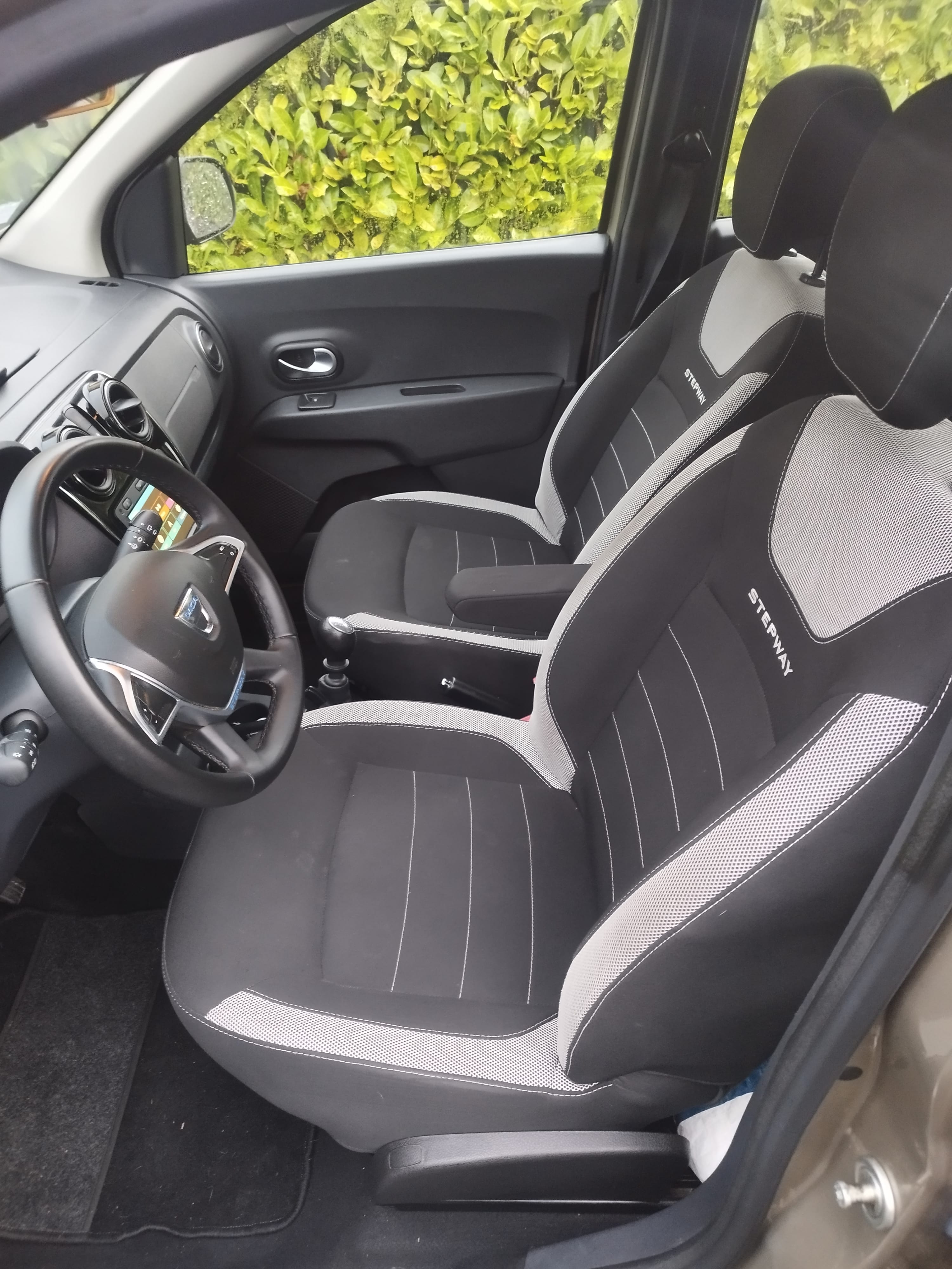 Dacia Lodgy avec Audio Bluetooth