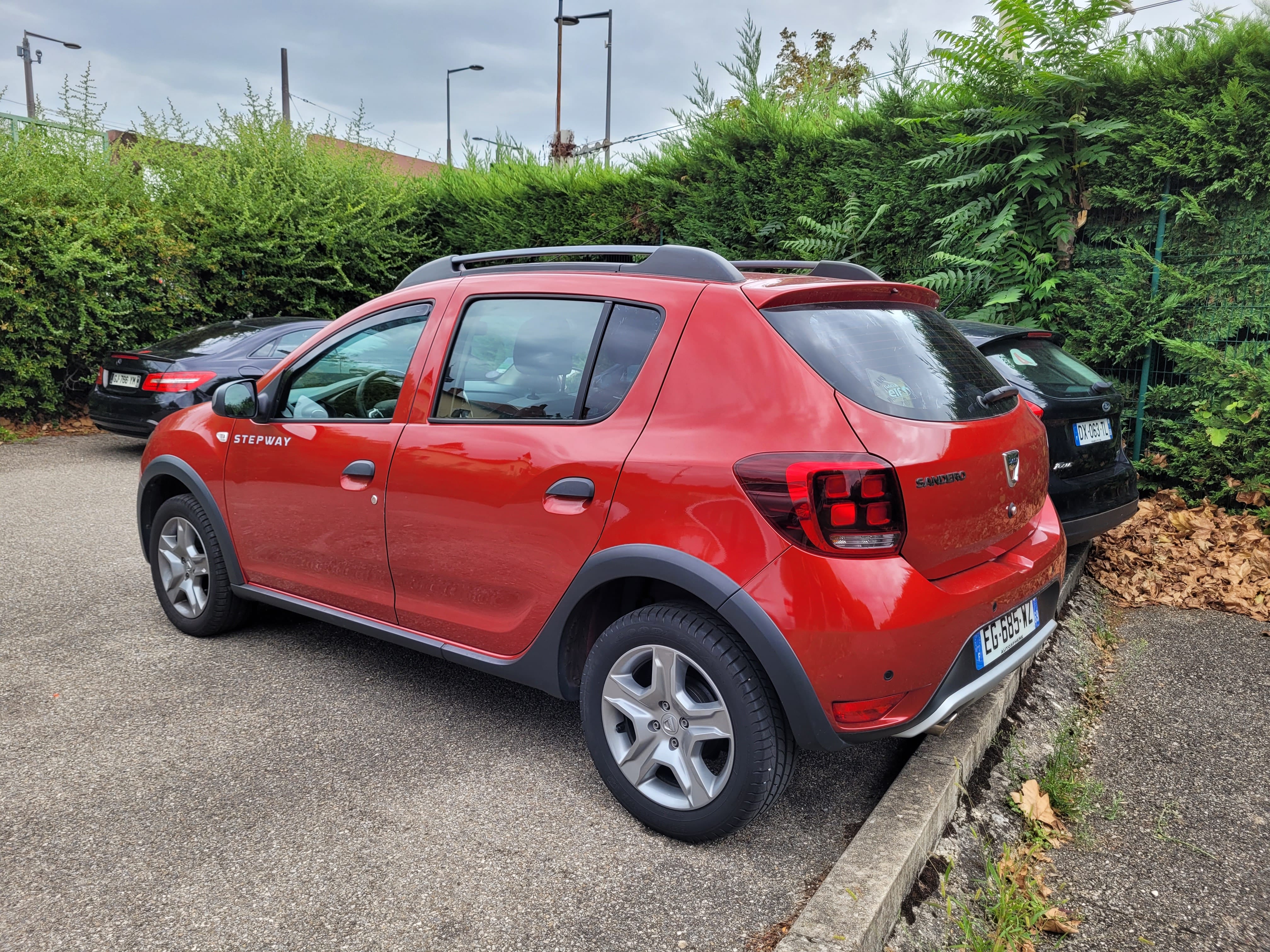 Dacia Sandero Stepway 0.9 TCE 90ch avec GPS