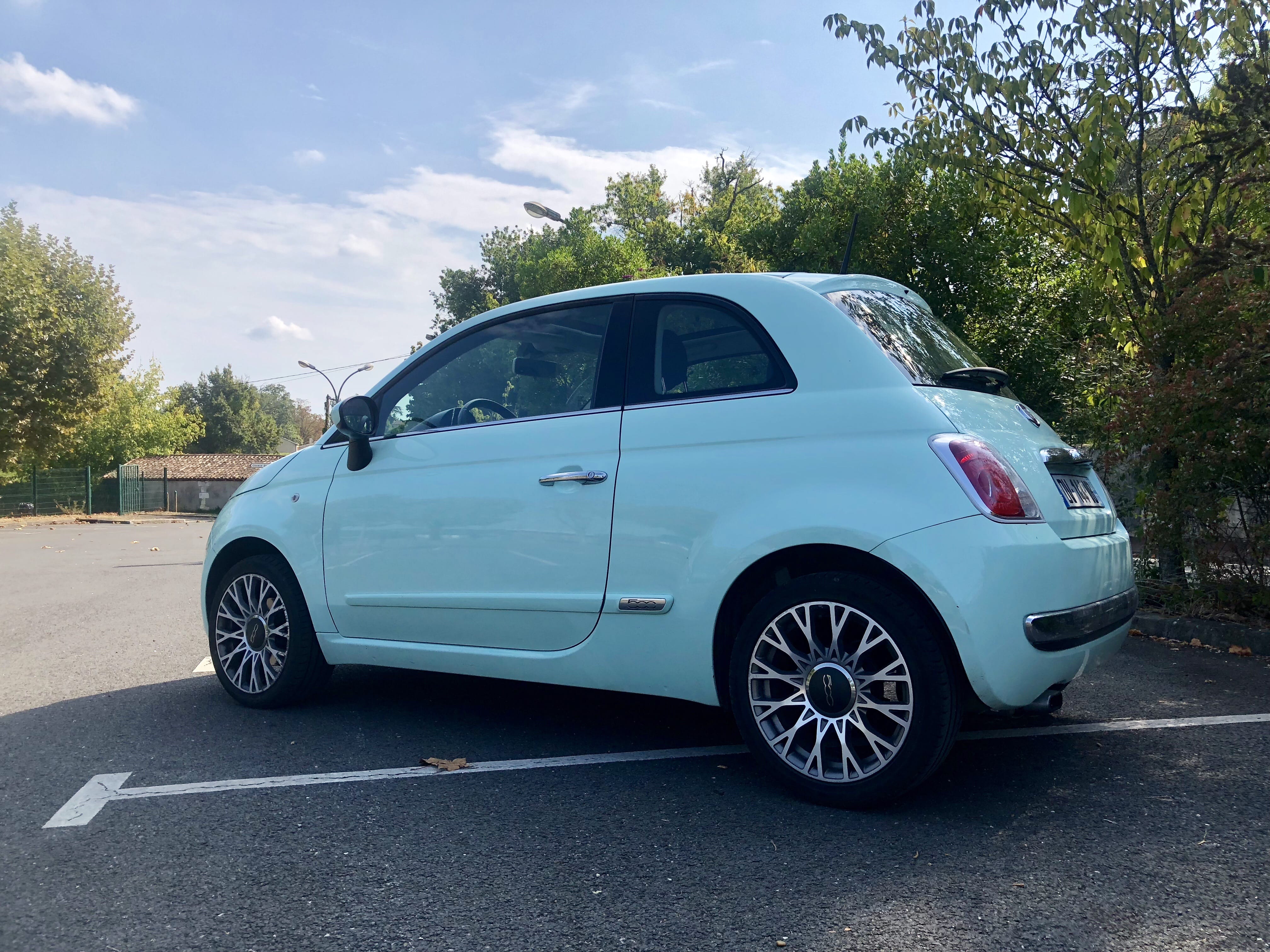 Fiat 500  Louez la Nouvelle Fiat 500 – Citadine Iconique, Économique & Confortable à Bordeaux !