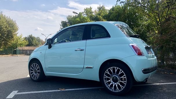 Fiat 500 Louez la Nouvelle Fiat 500 – Citadine Iconique, Économique & Confortable à Bordeaux !