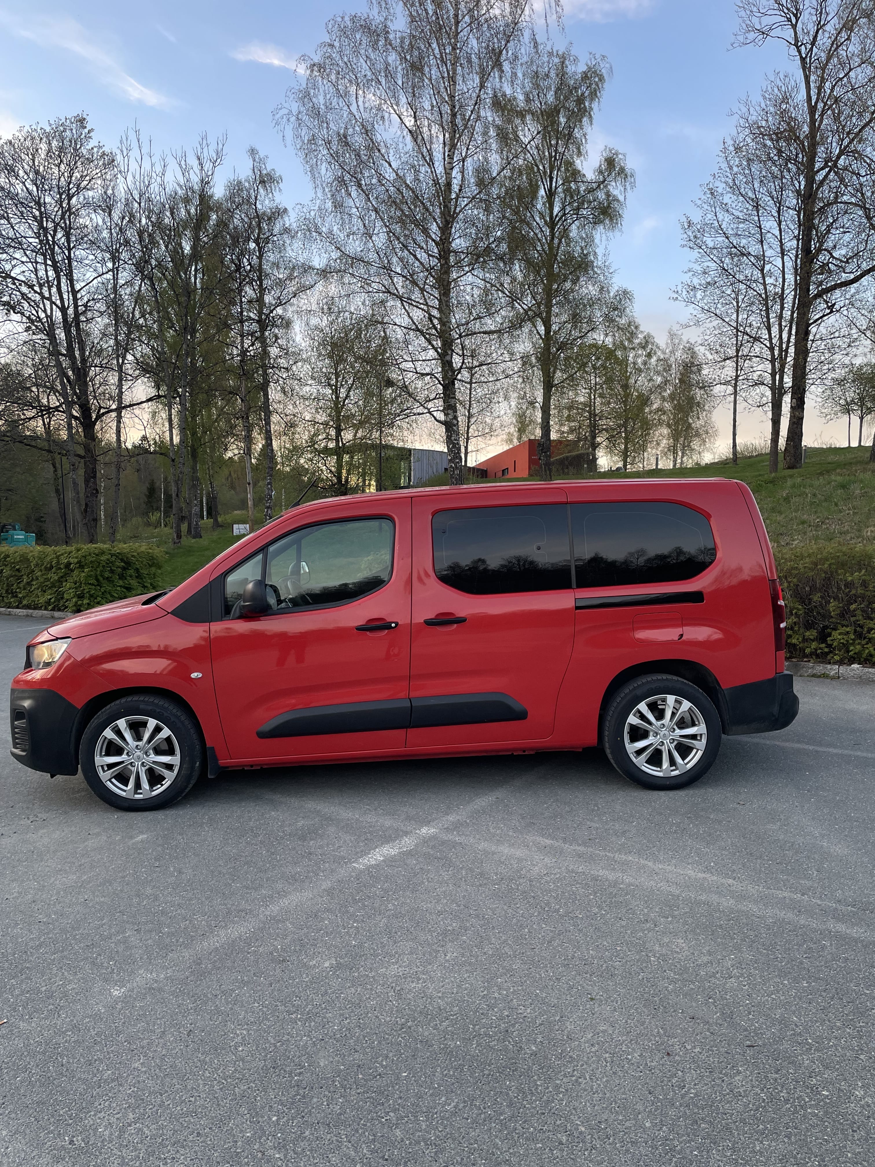 Peugeot Partner med Aircondition