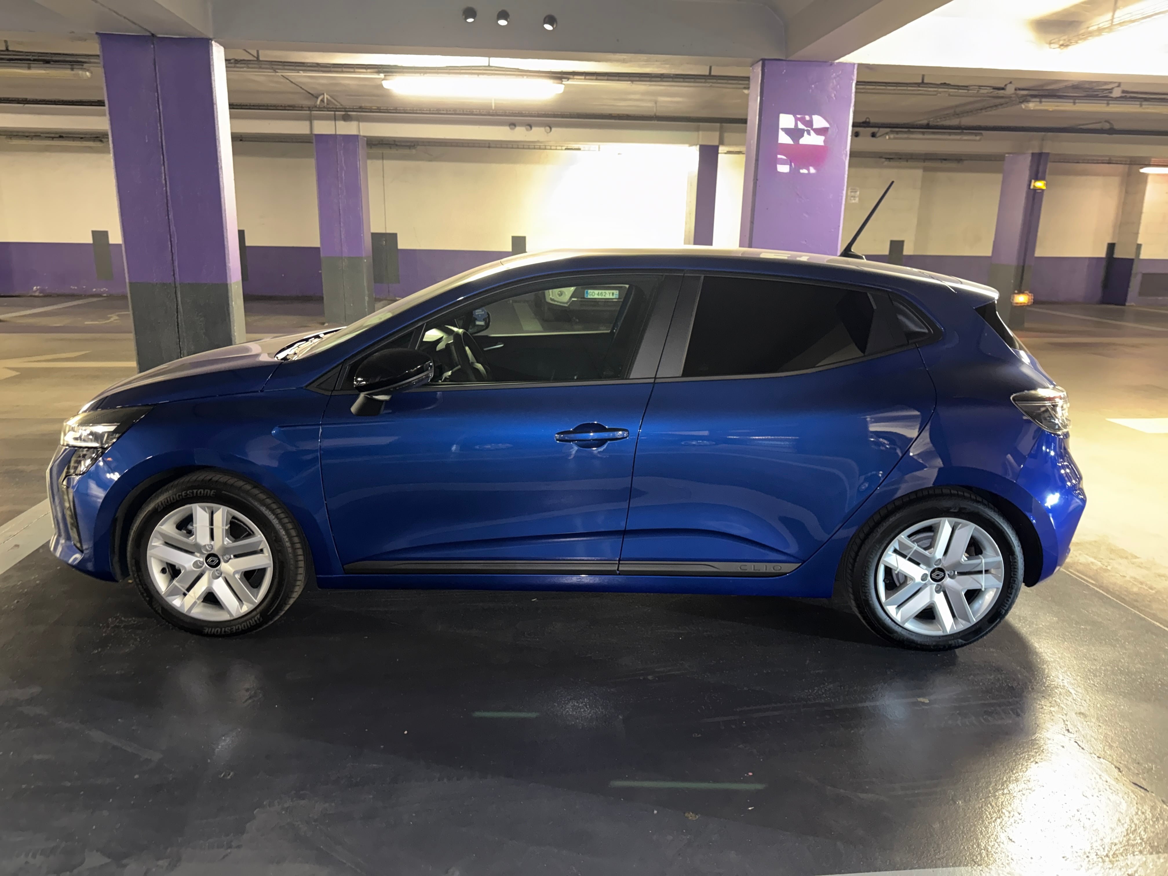Renault Clio E-tech avec Climatisation