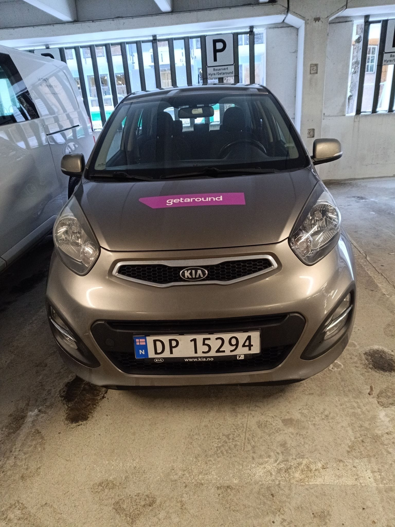 Kia Picanto VELHOLDT BILLIG BENSIN BIL med Aircondition
