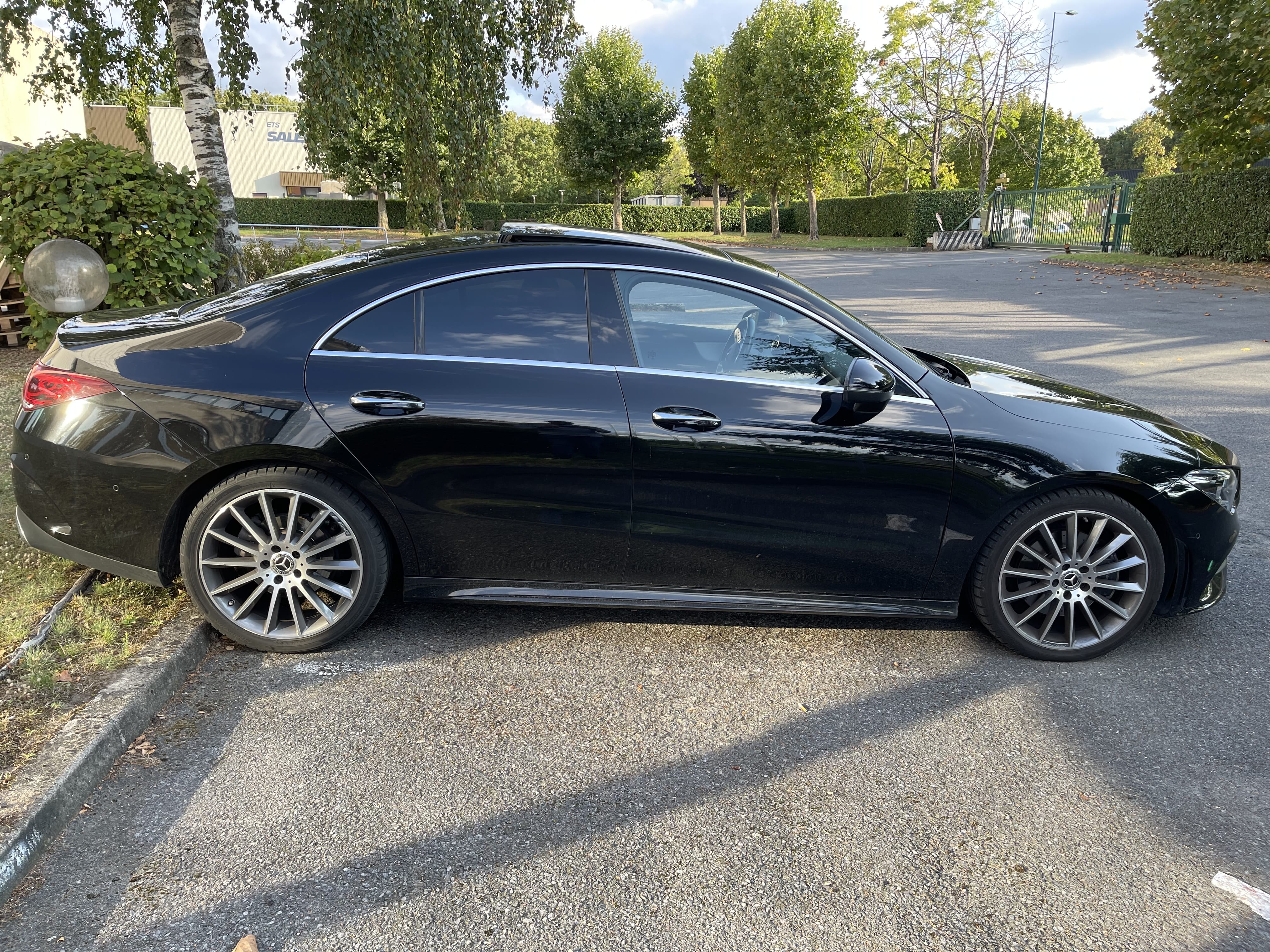 Mercedes-Benz CLA 200 avec Régulateur de vitesse