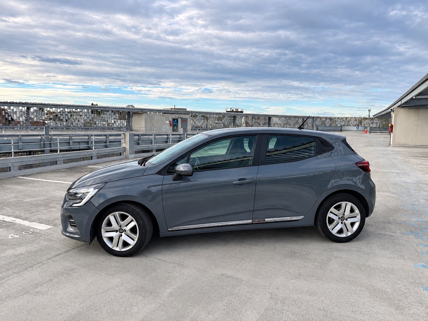 Renault Clio avec Climatisation