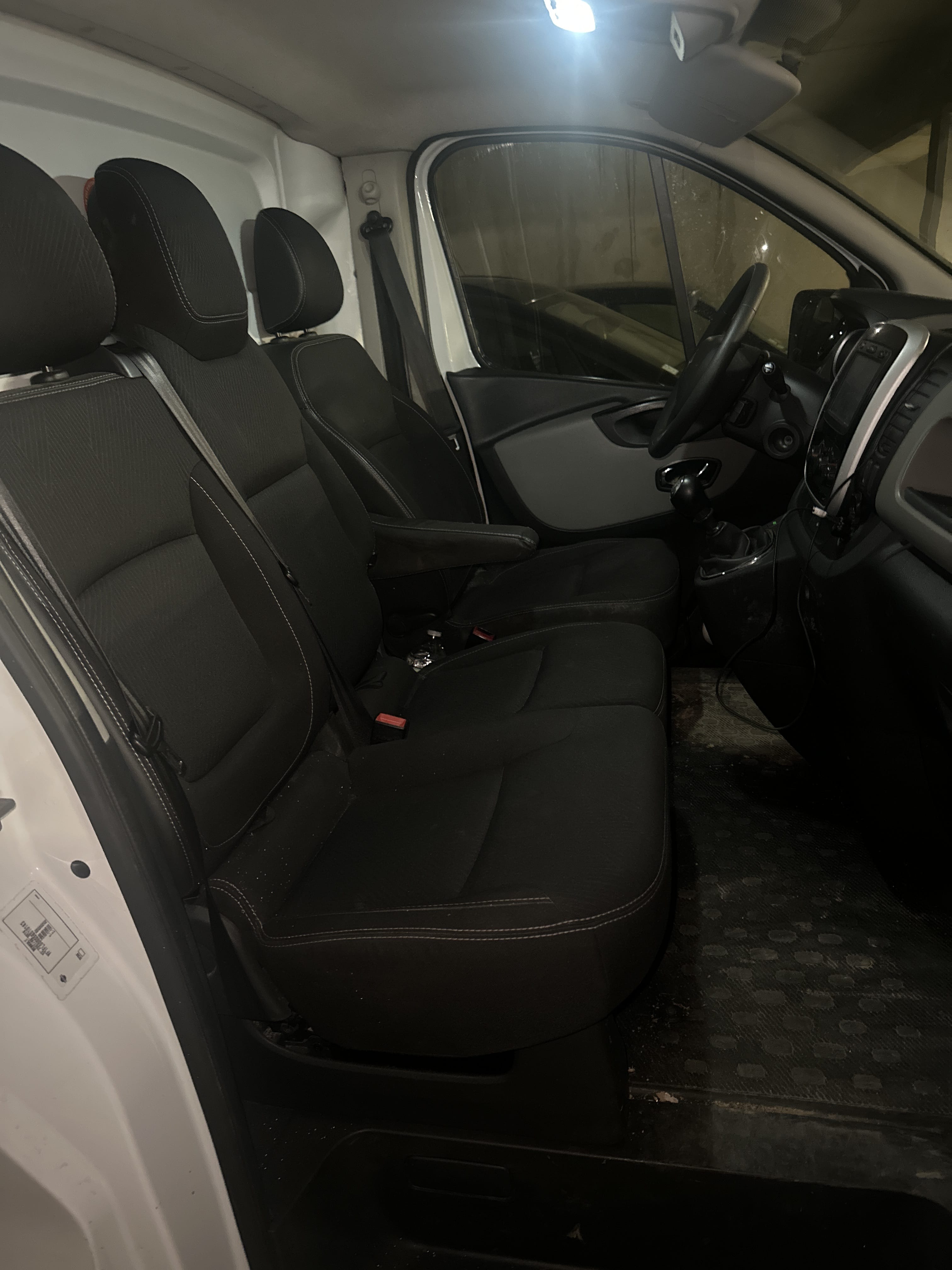 Renault Trafic avec Entrée audio / iPod