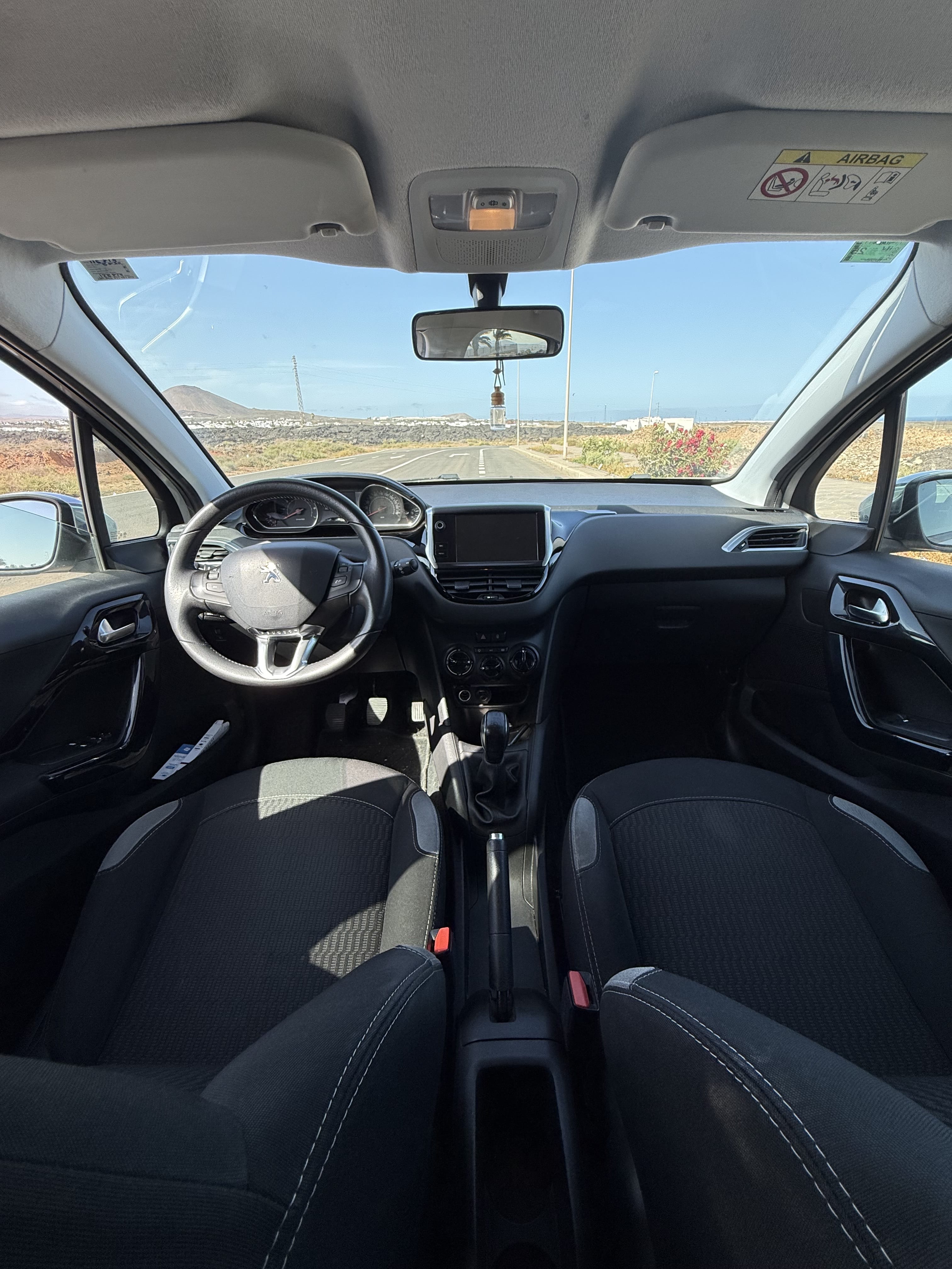 Peugeot 208 Style con Control de velocidad