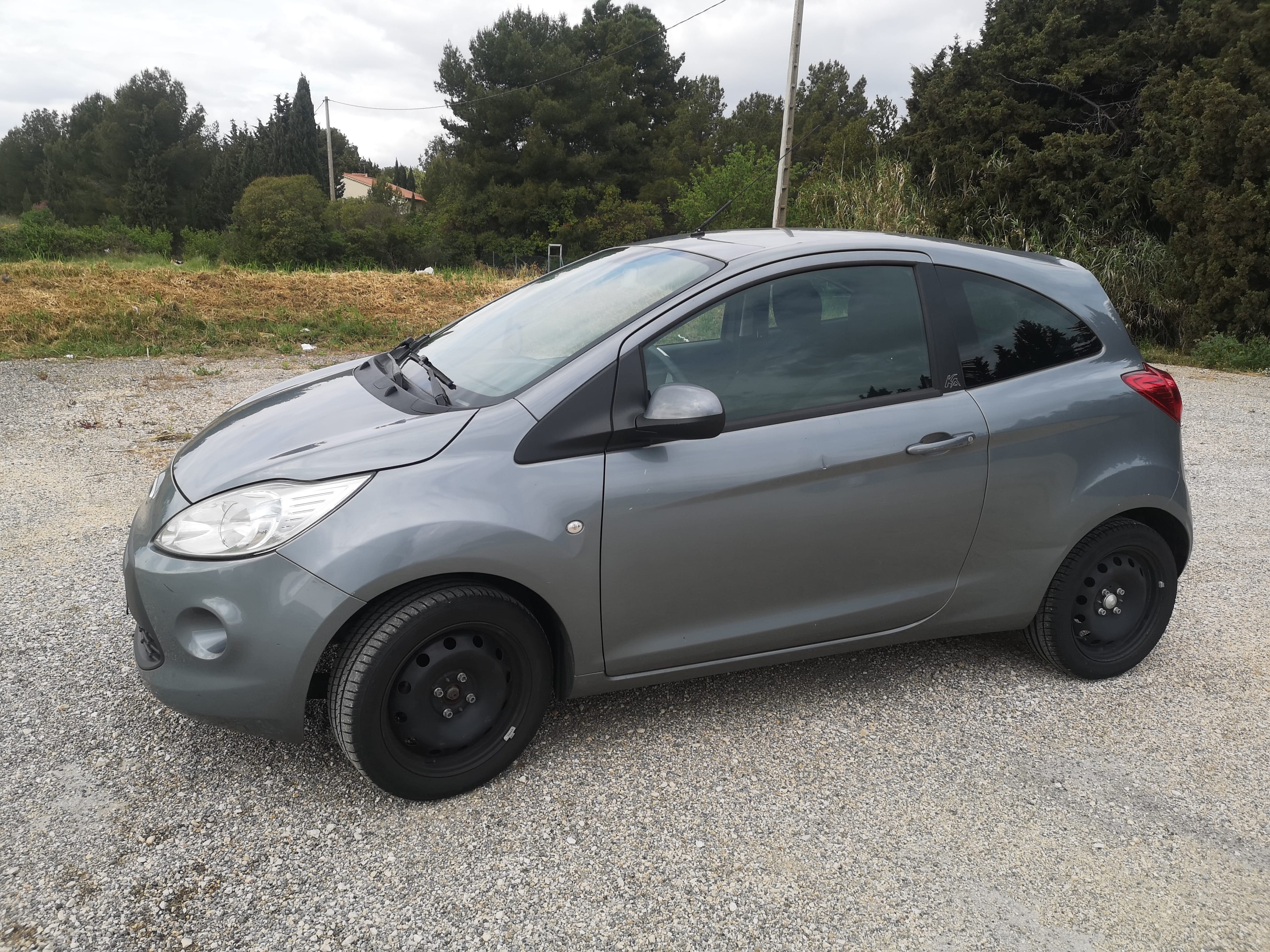 Ford Ka, 2016, Essence 95