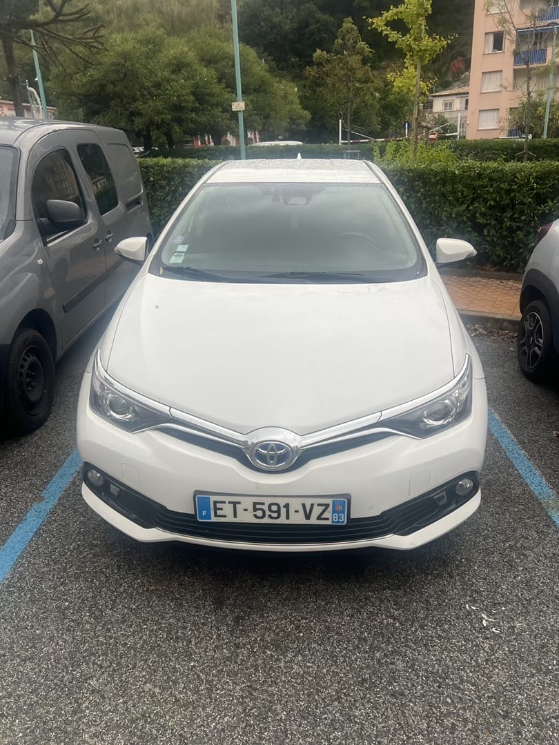 Toyota Auris 1.8 hybride