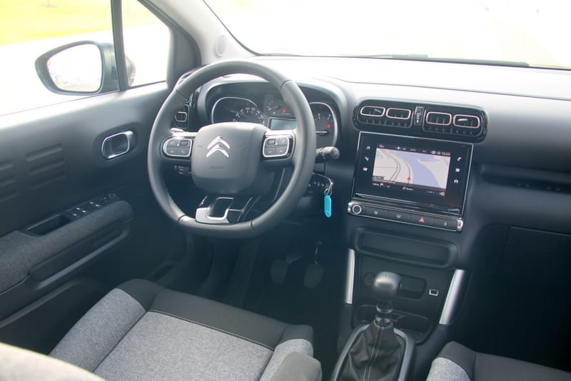 Citroen C3 Aircross Feel mit Dachbox