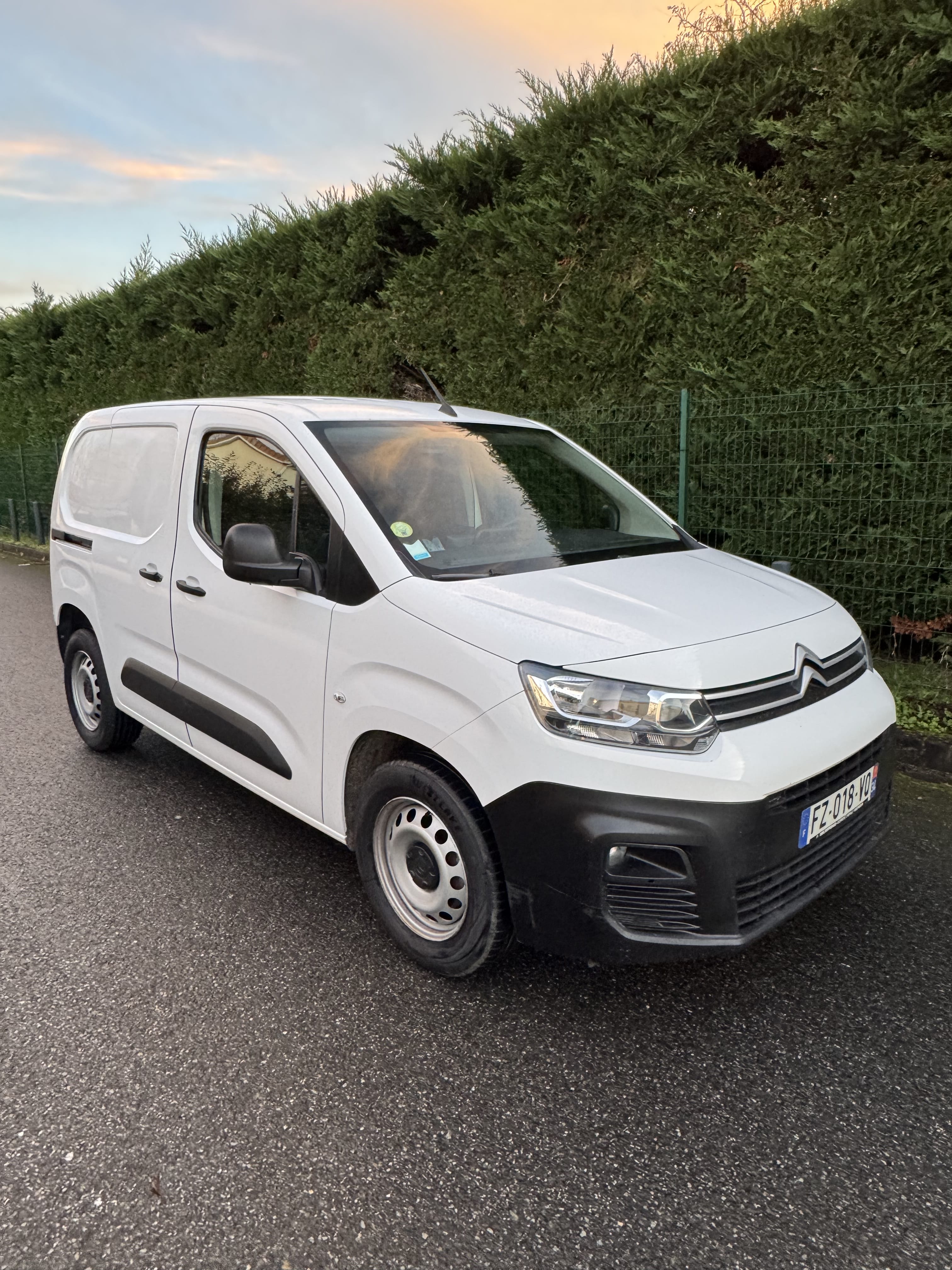 Citroen Berlingo 100 cv attelage, 2021, Diesel