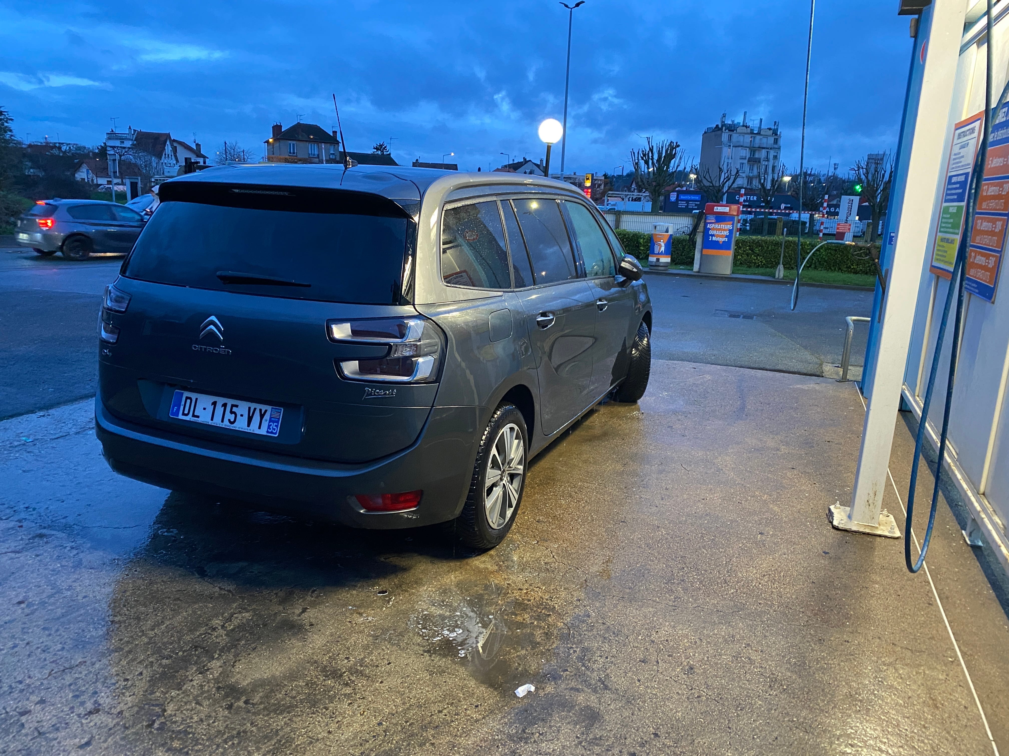 Citroen C4 Grand Picasso avec GPS