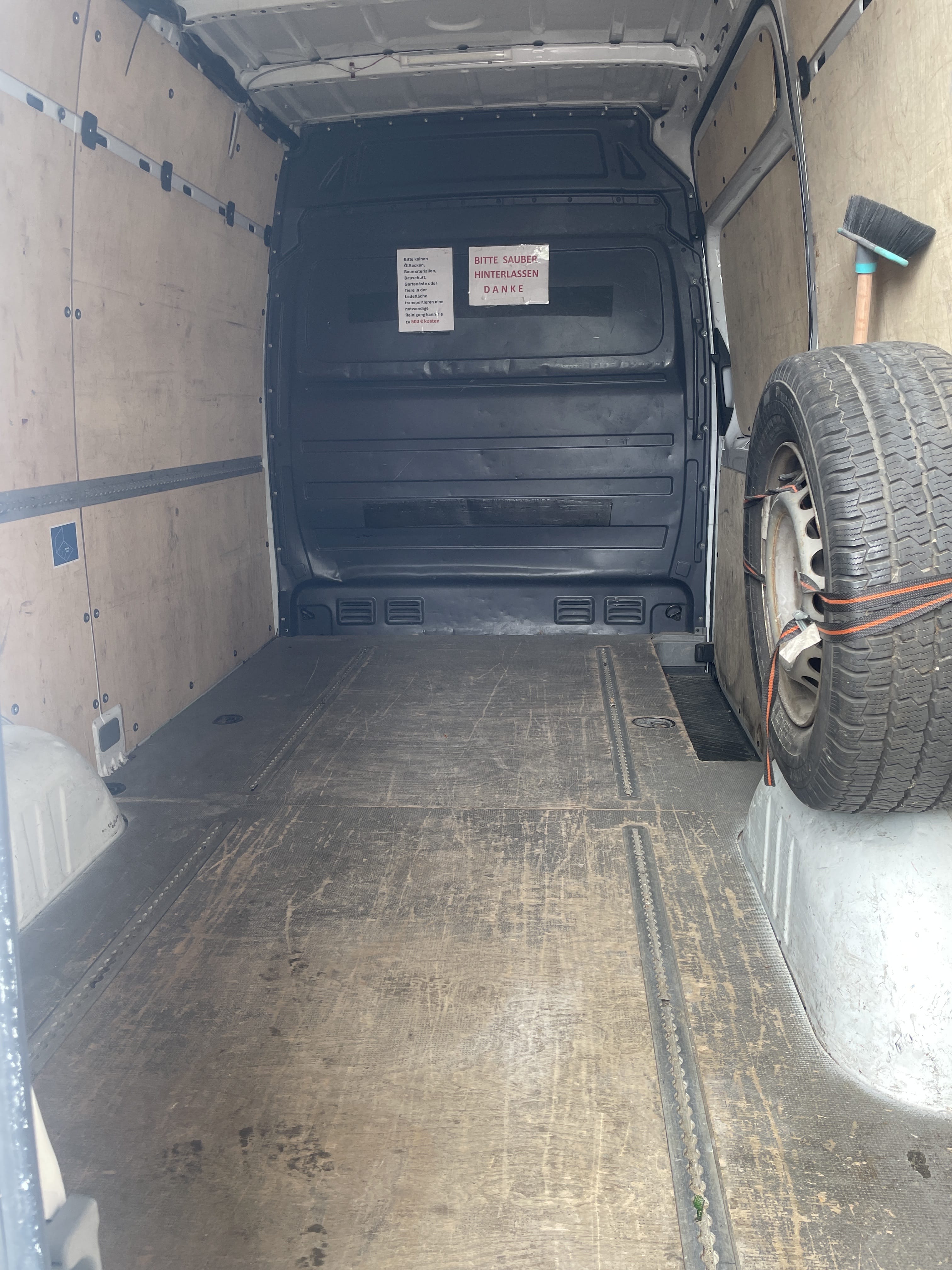 Mercedes-Benz Sprinter mit Rückfahrkamera