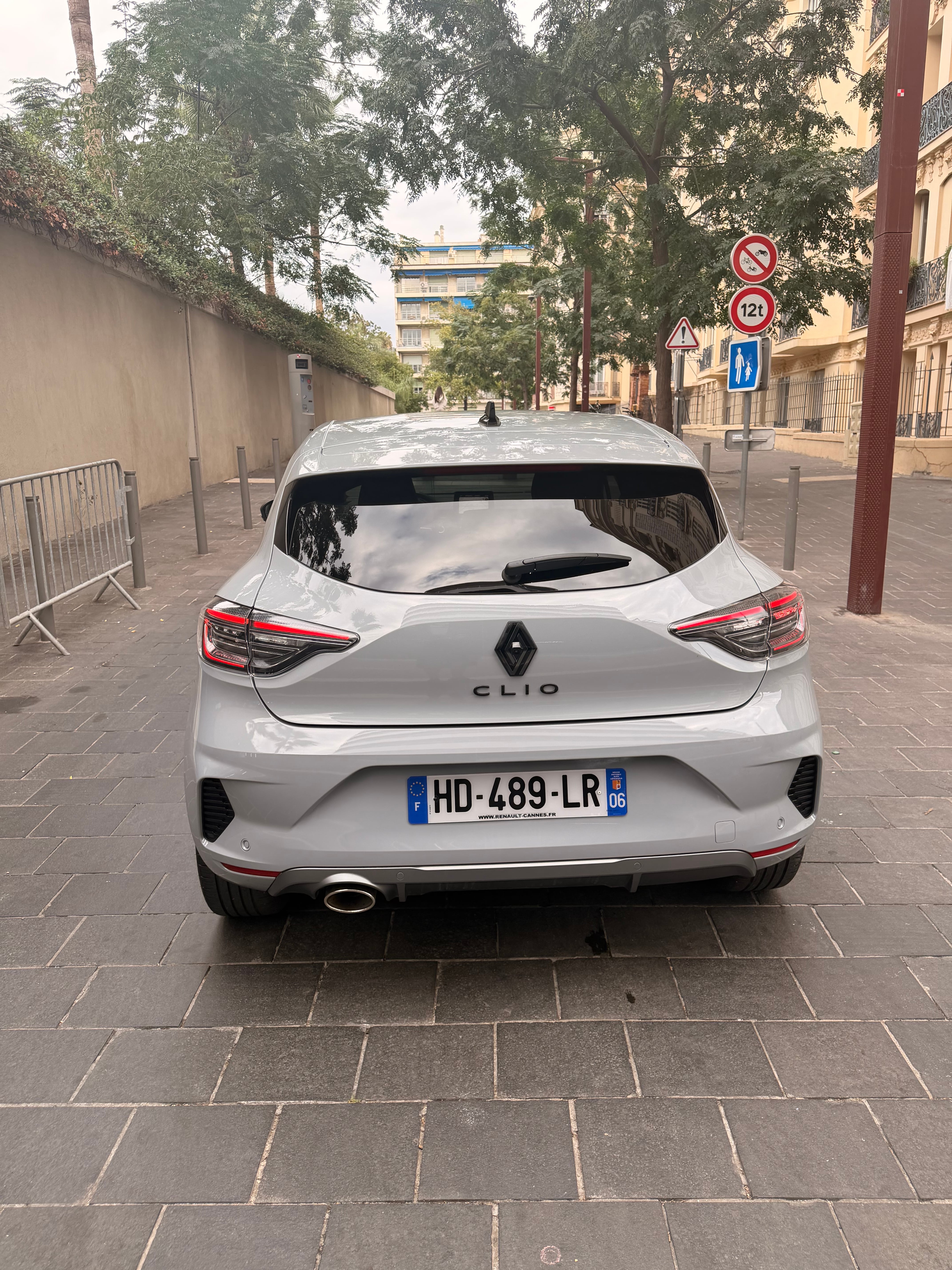 Renault Clio Alpine med Bluetooth audio