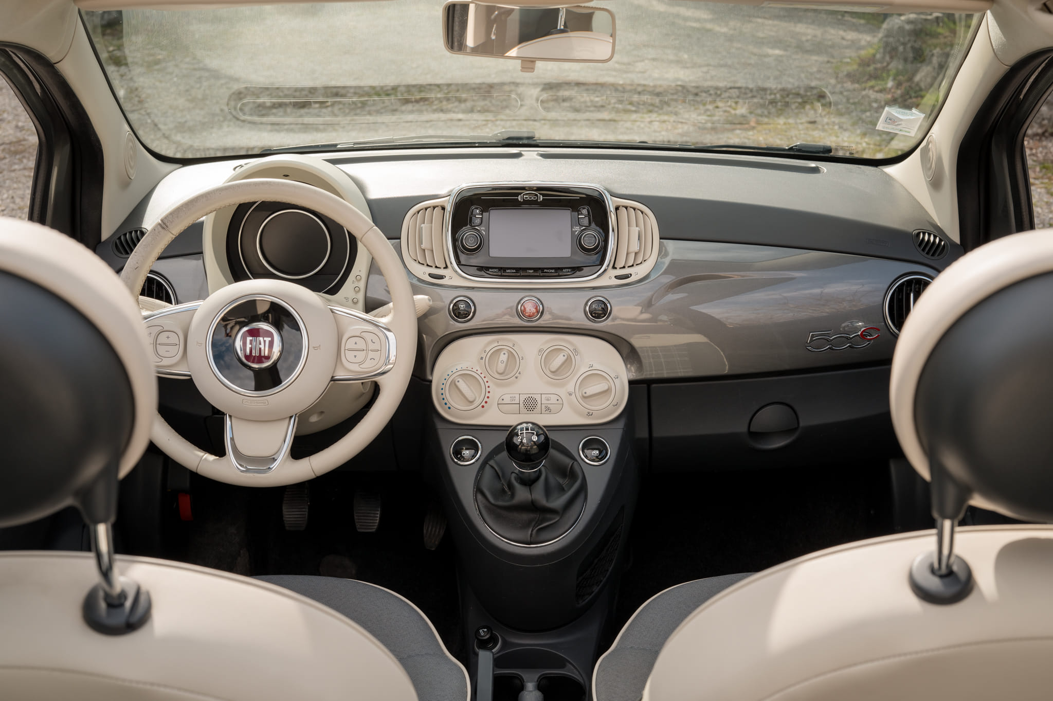 Fiat 500 C avec Pneus neige