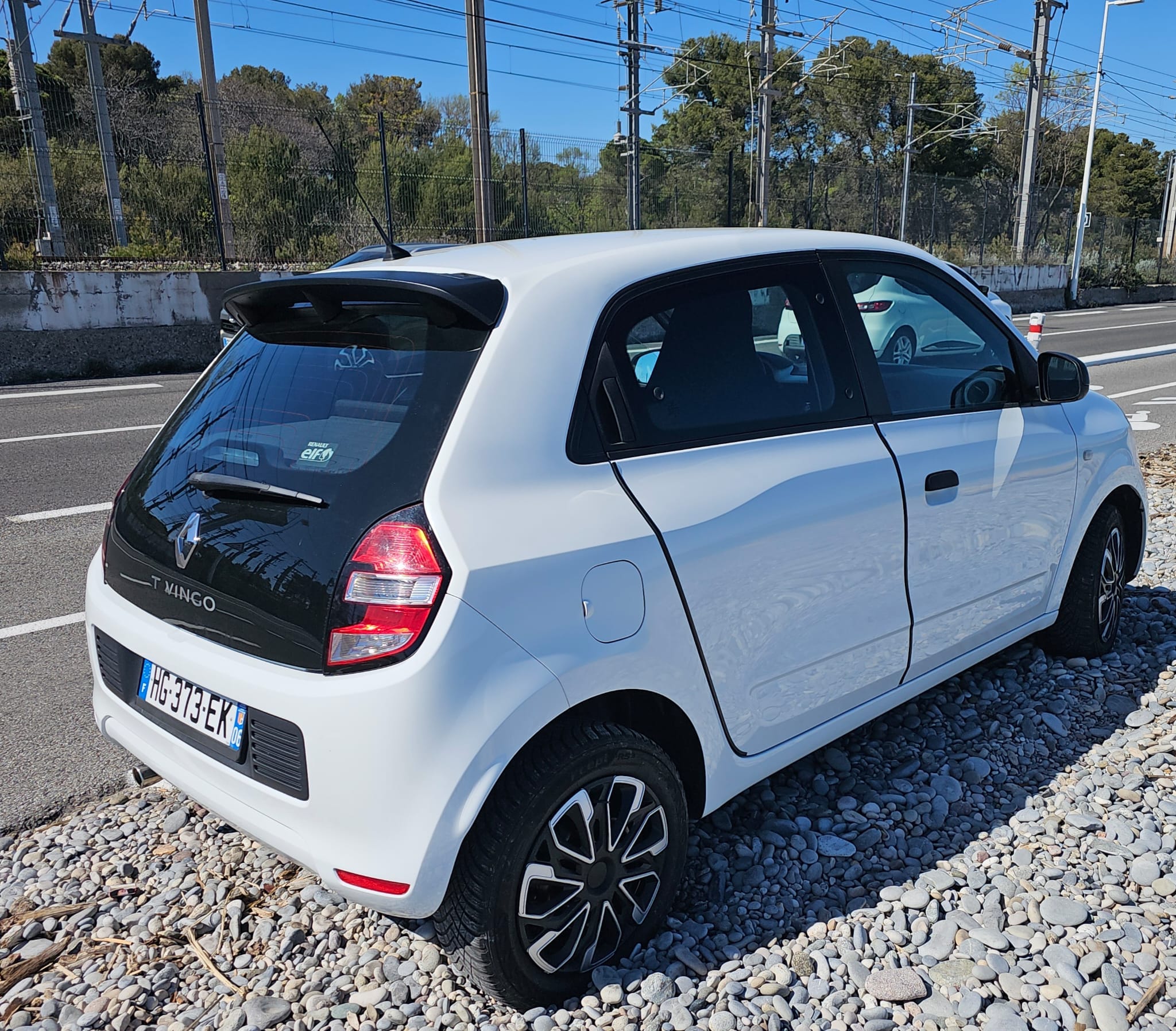 Renault Twingo III avec Autoradio