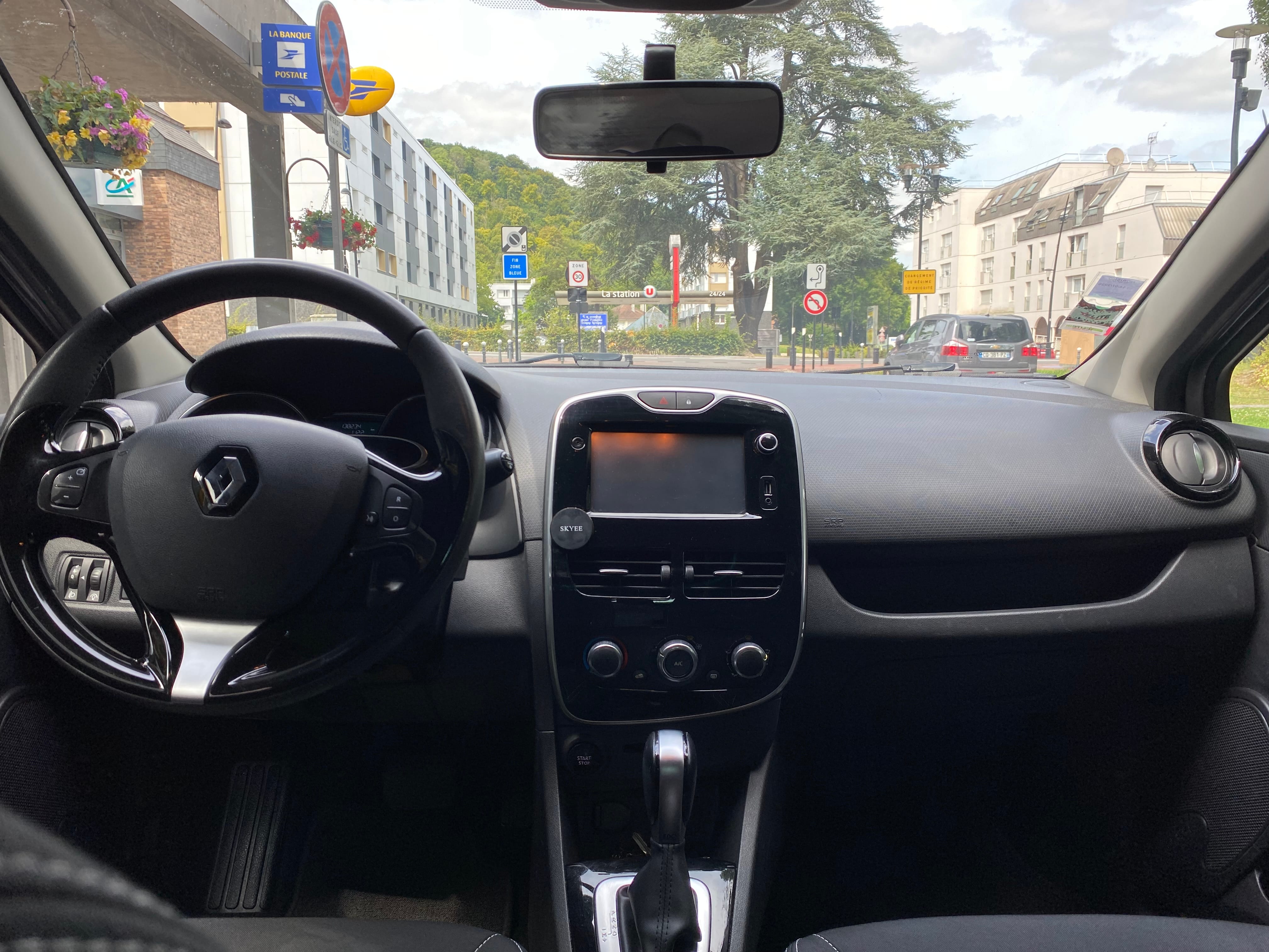 Renault Clio avec Régulateur de vitesse