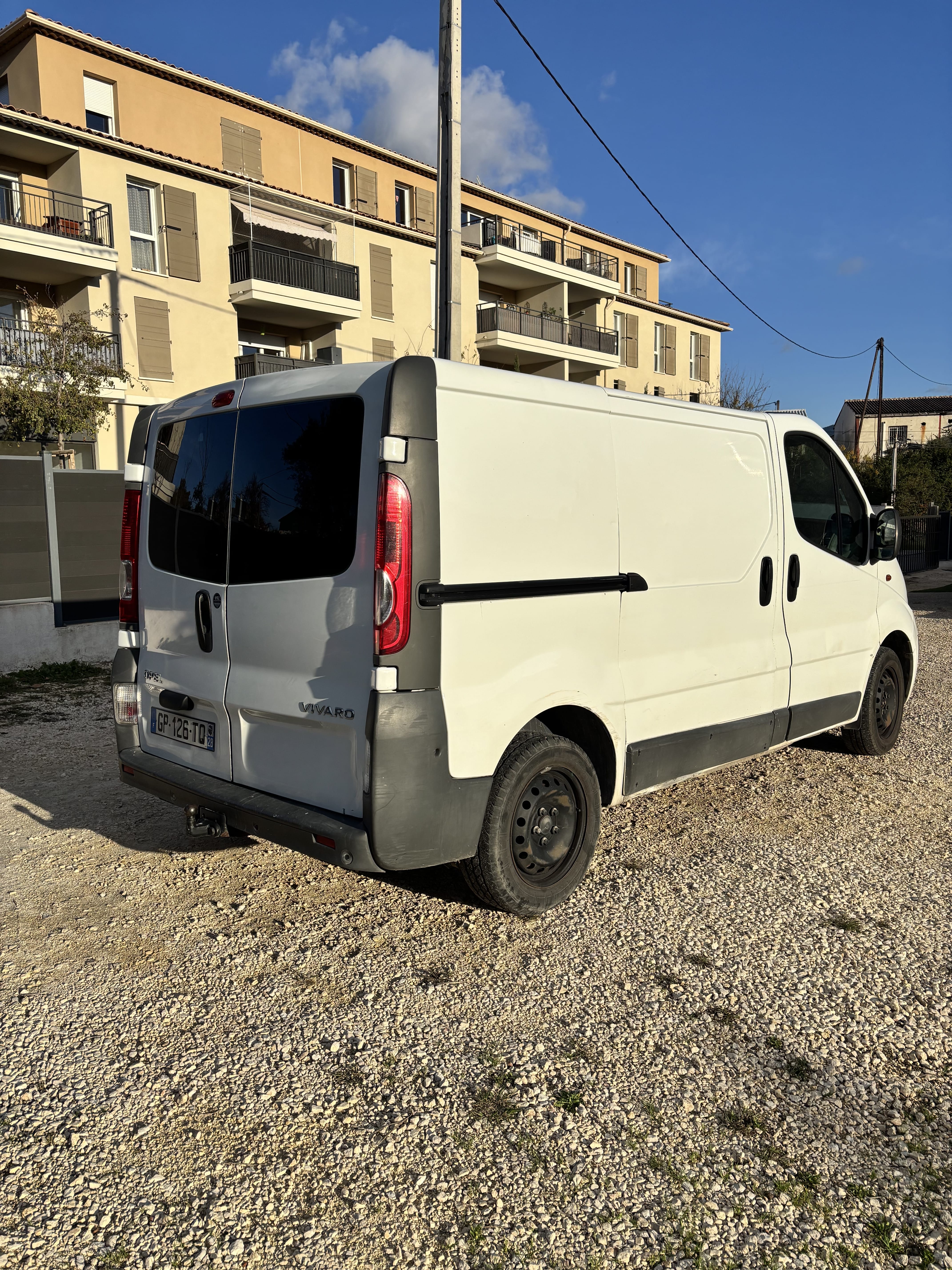 Opel Vivaro avec GPS