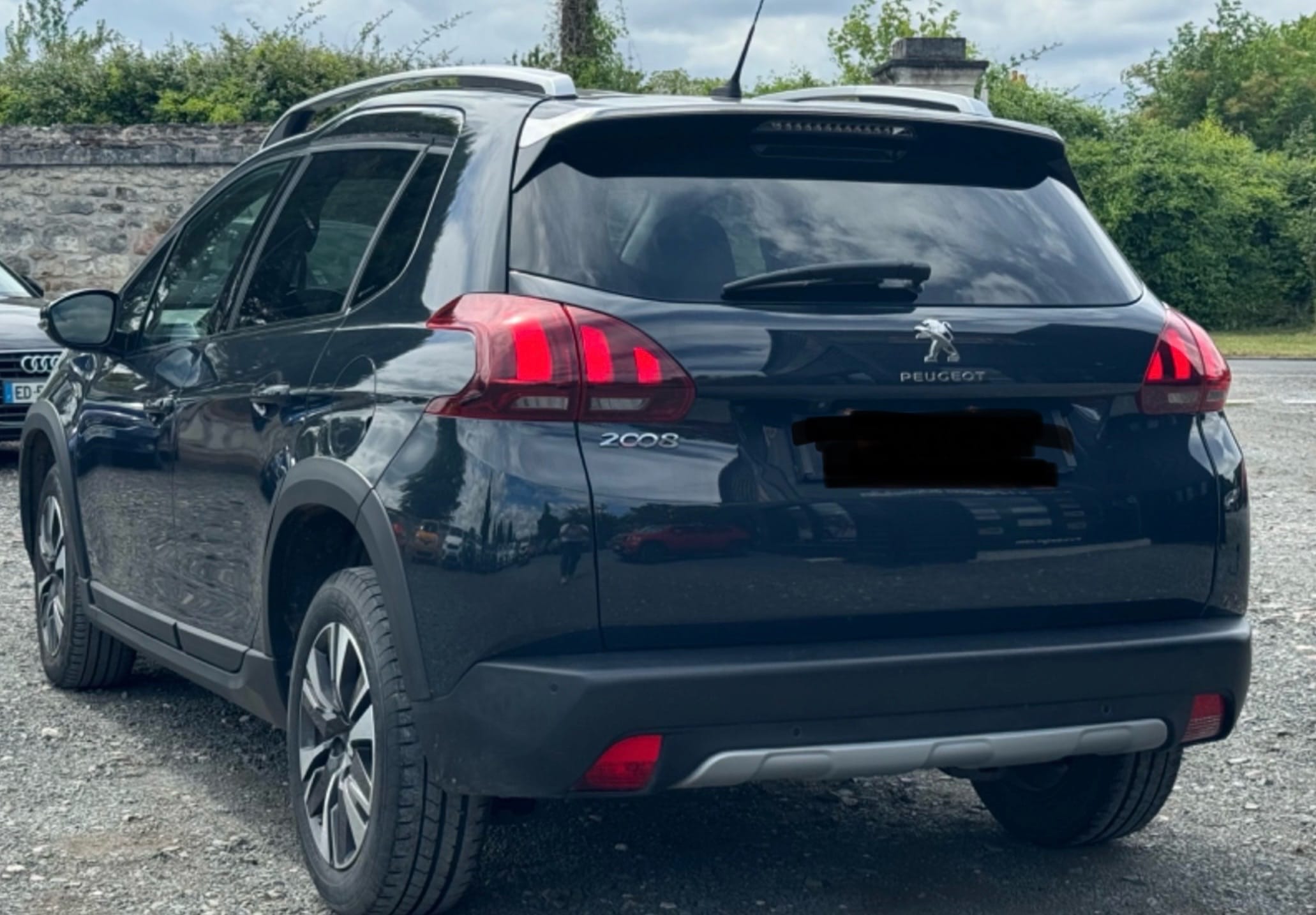 Peugeot 2008 avec GPS