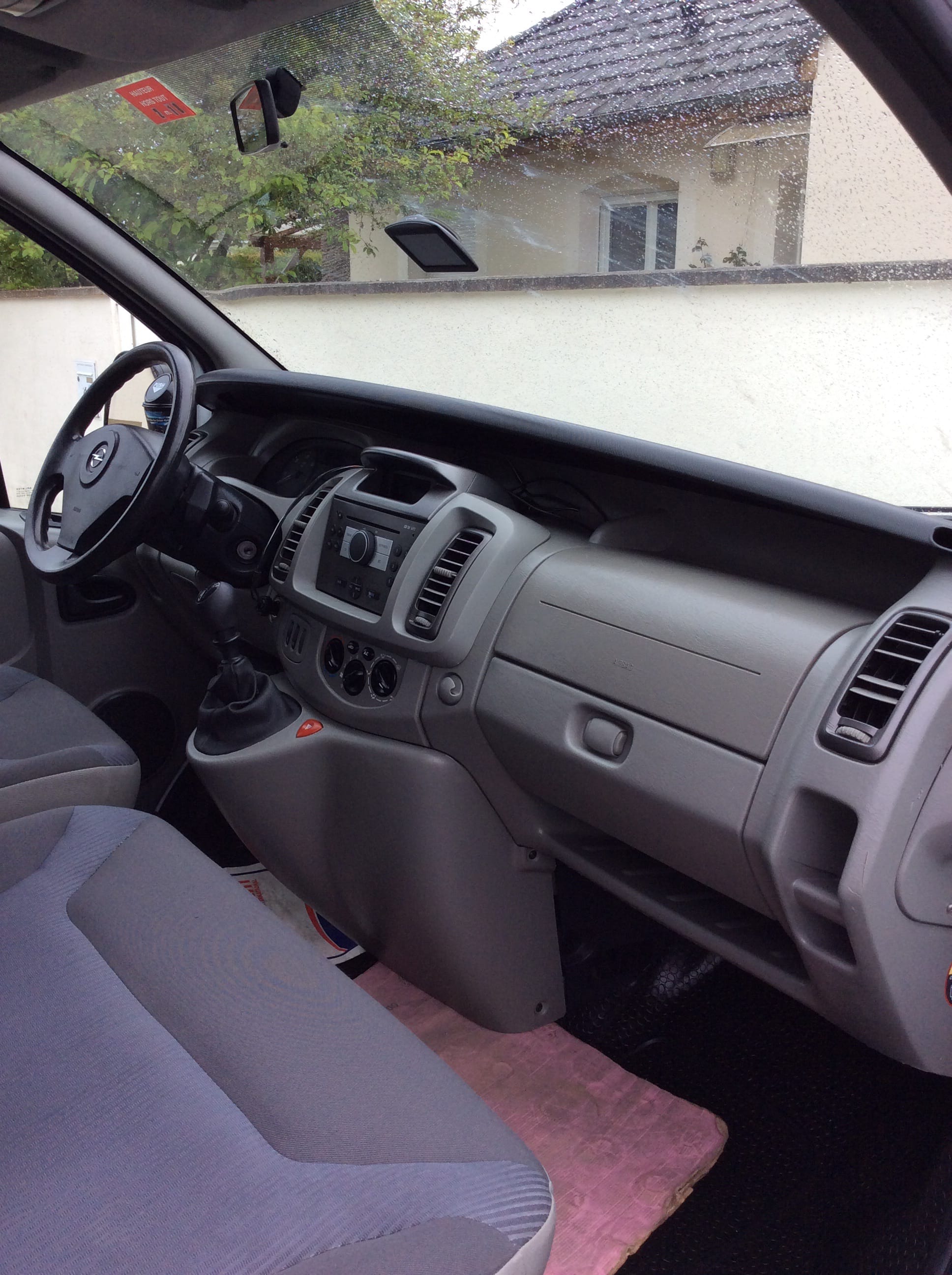 Opel Vivaro Combi avec Climatisation