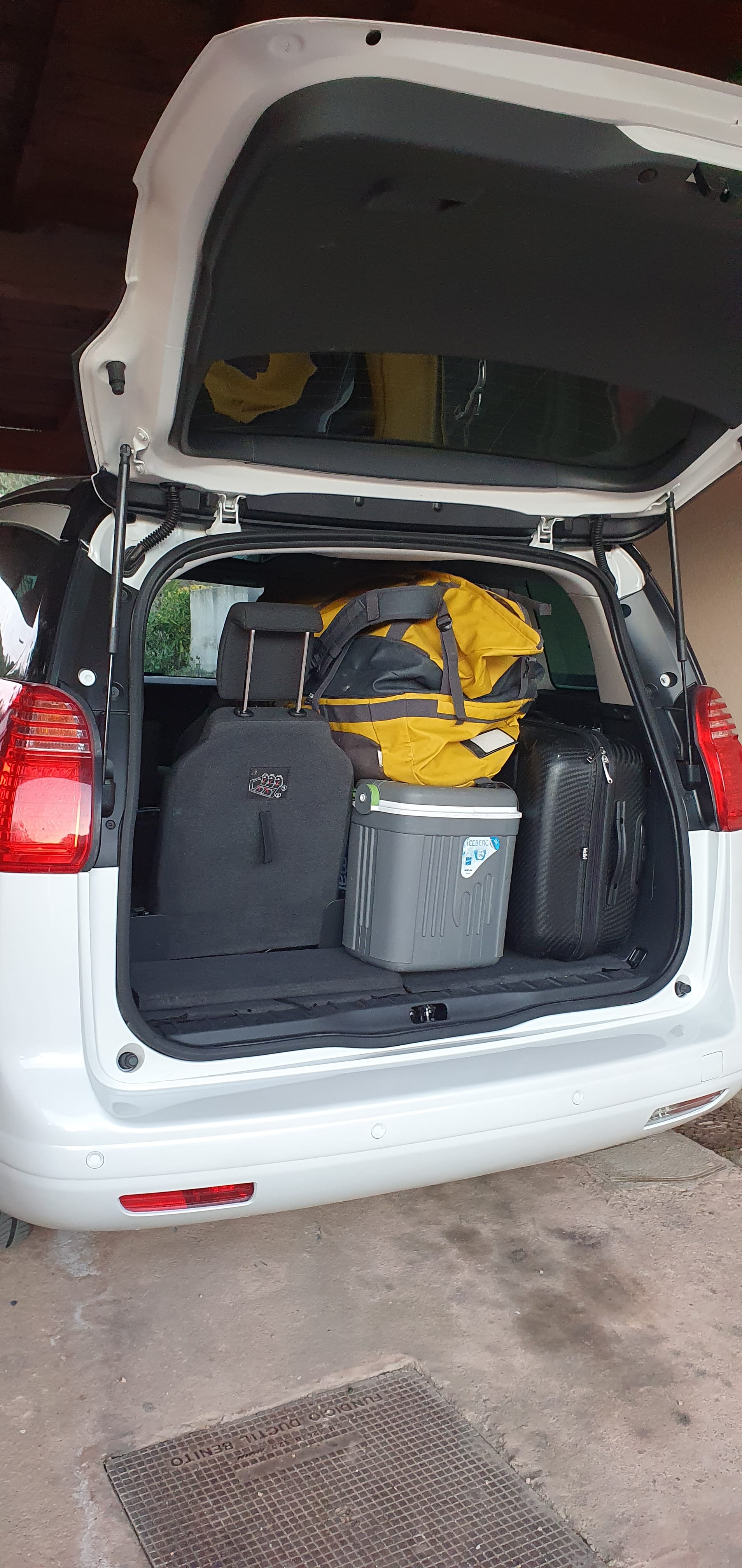 Peugeot 5008 avec Siège bébé