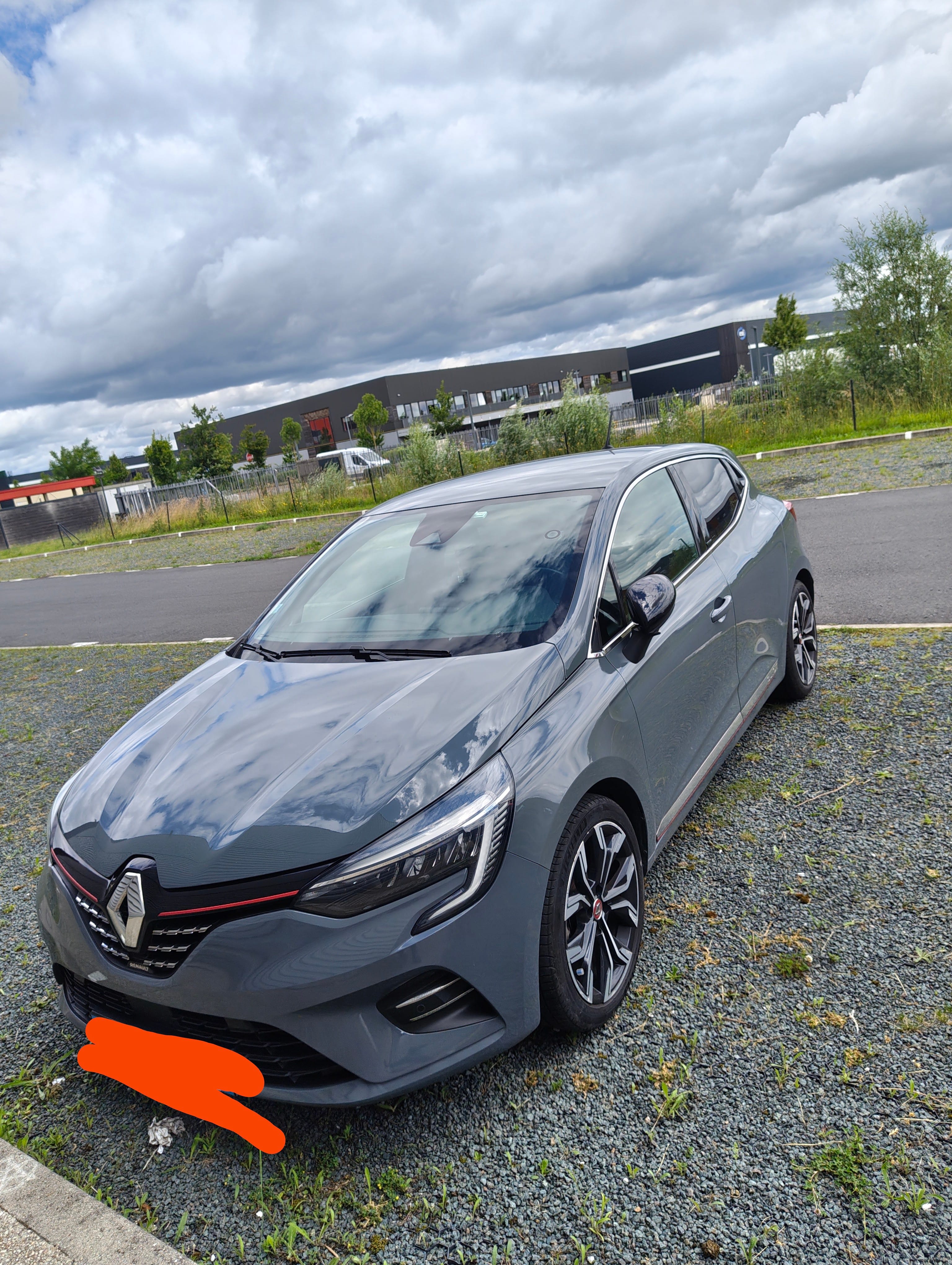 Renault Clio E-tech, 2021, Essence 95 / Électrique (hybride), automatique