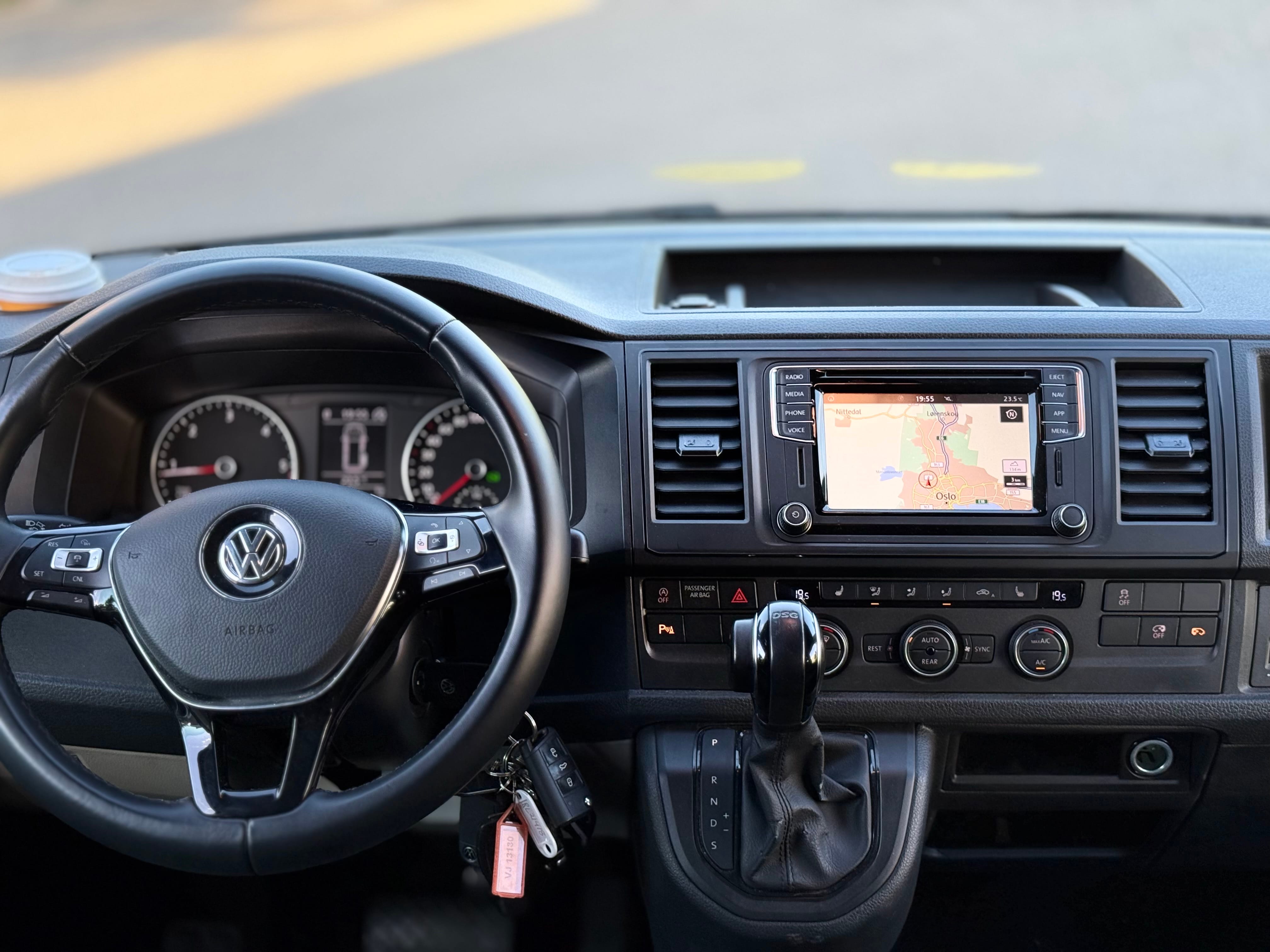 Volkswagen Caravelle 2.0 TDi med GPS