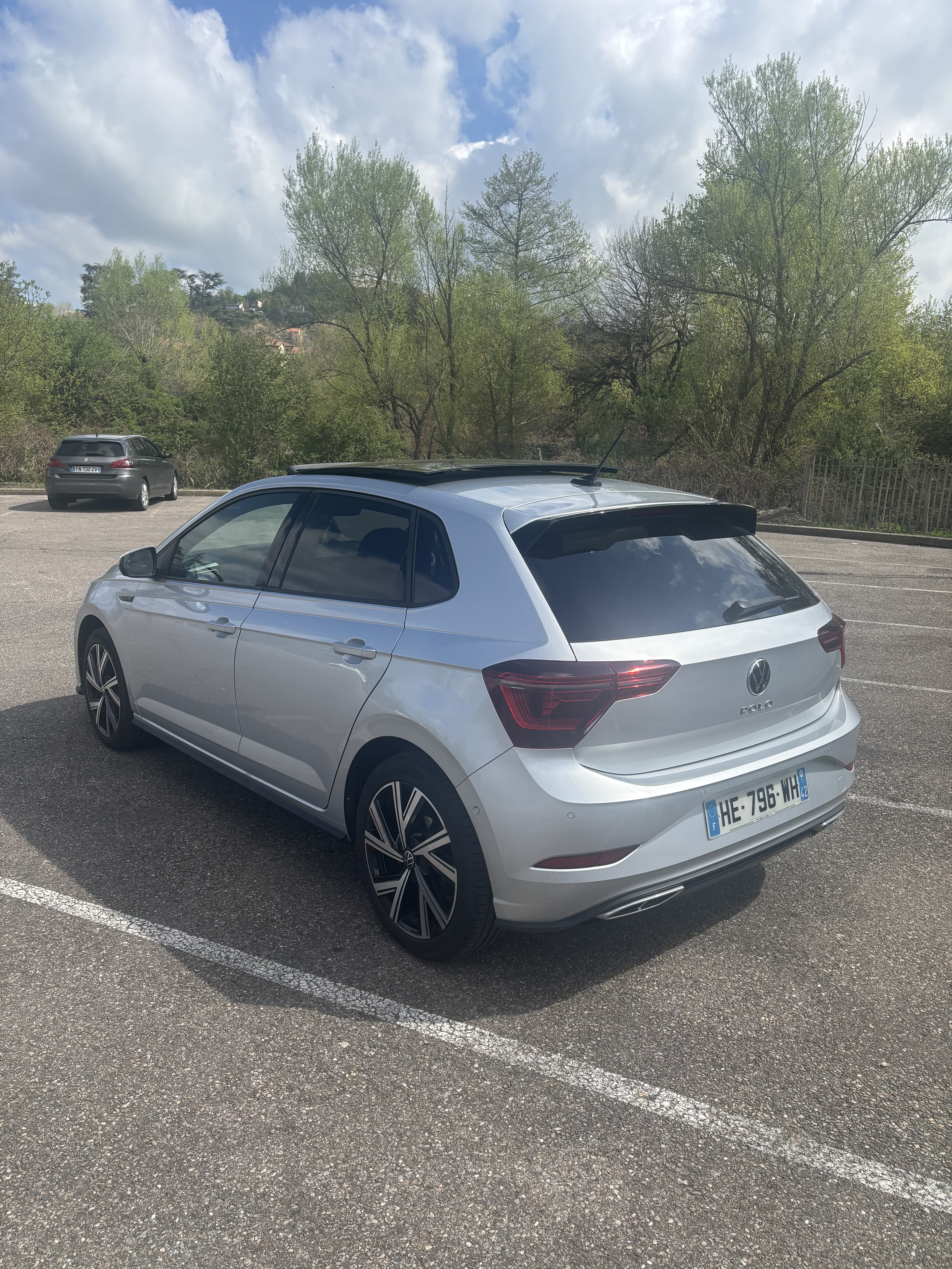 Volkswagen Polo R-Line avec Caméra de recul