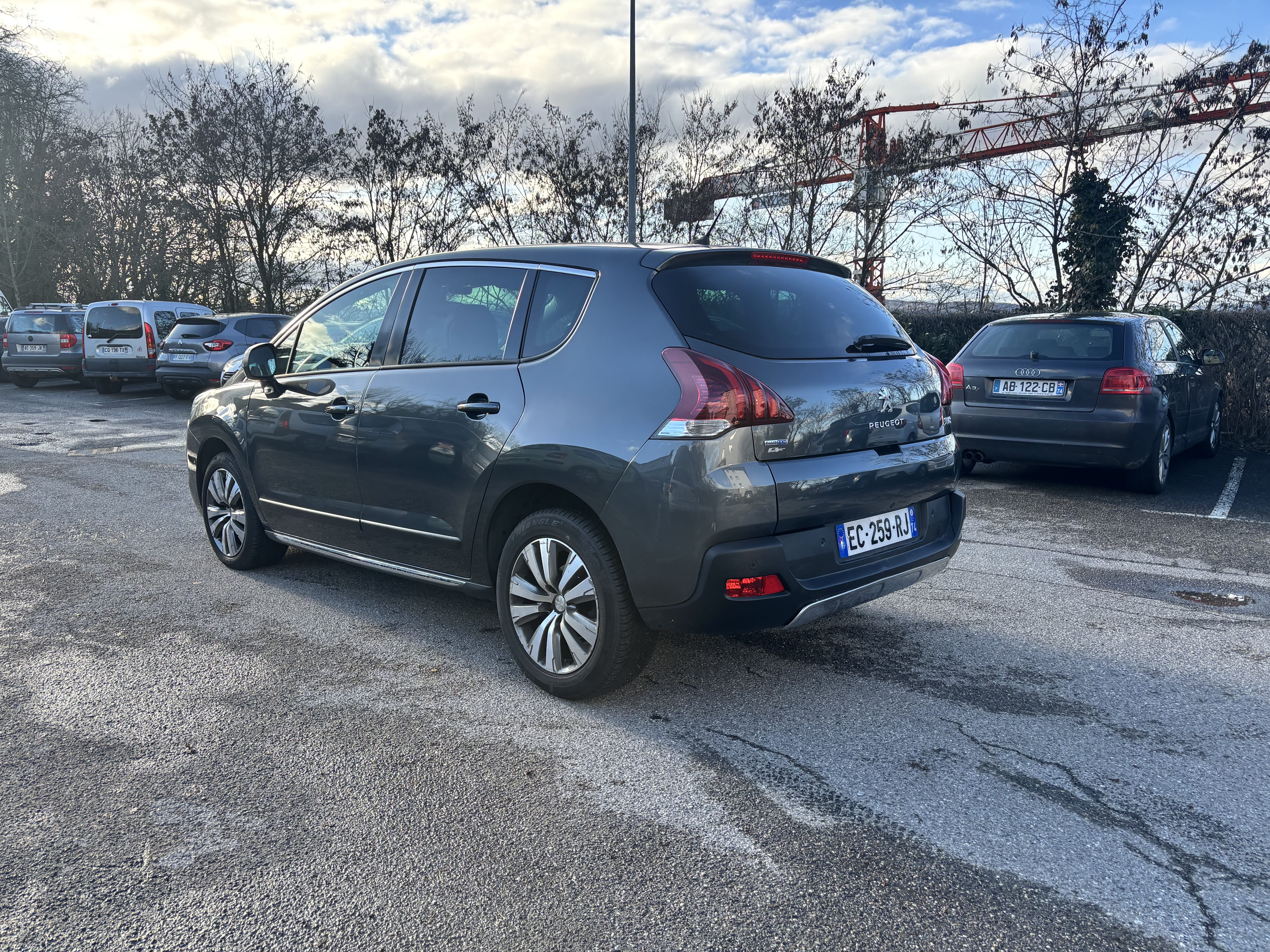Peugeot 3008 avec GPS