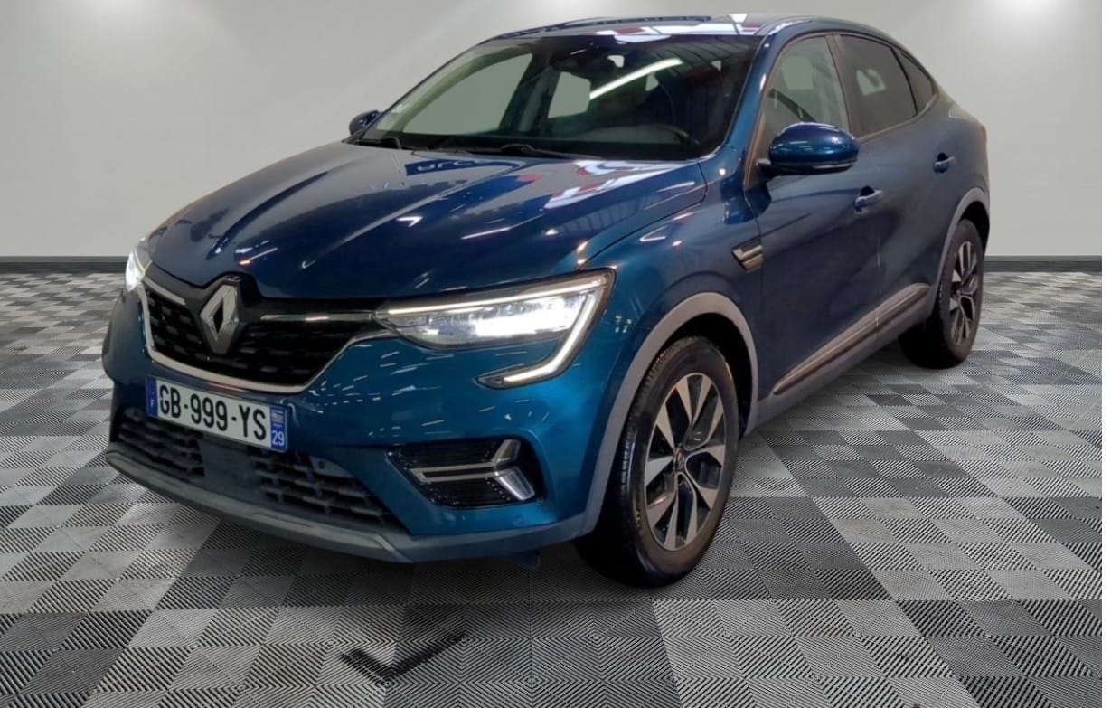 Renault Arkana Business, 2021, Essence 95 / Électrique (hybride), automatique