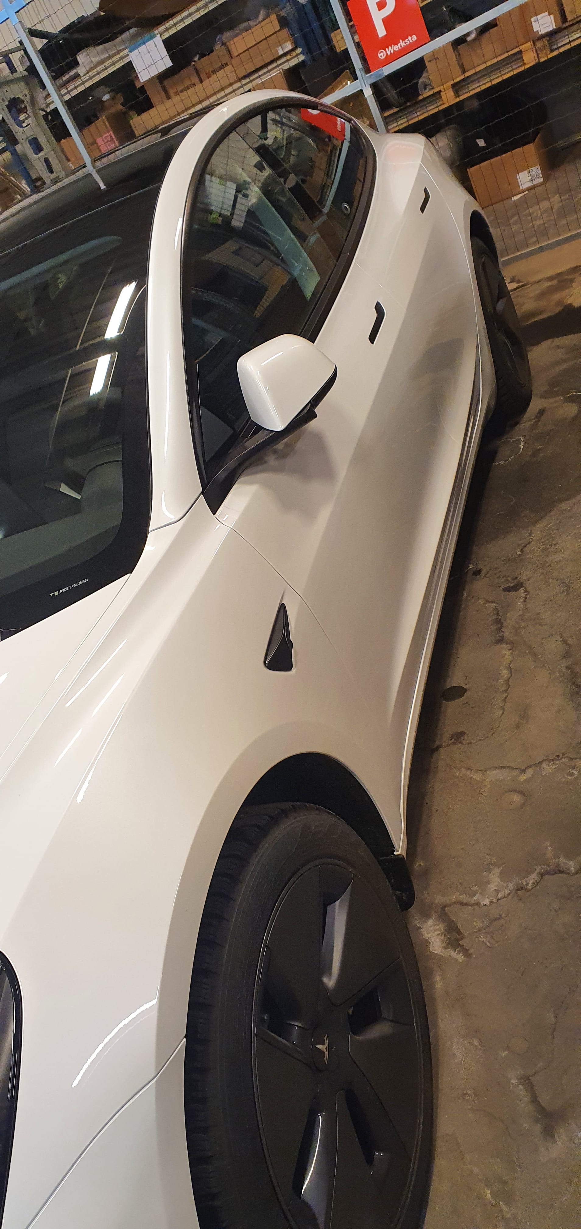 Tesla Model 3 med Aircondition