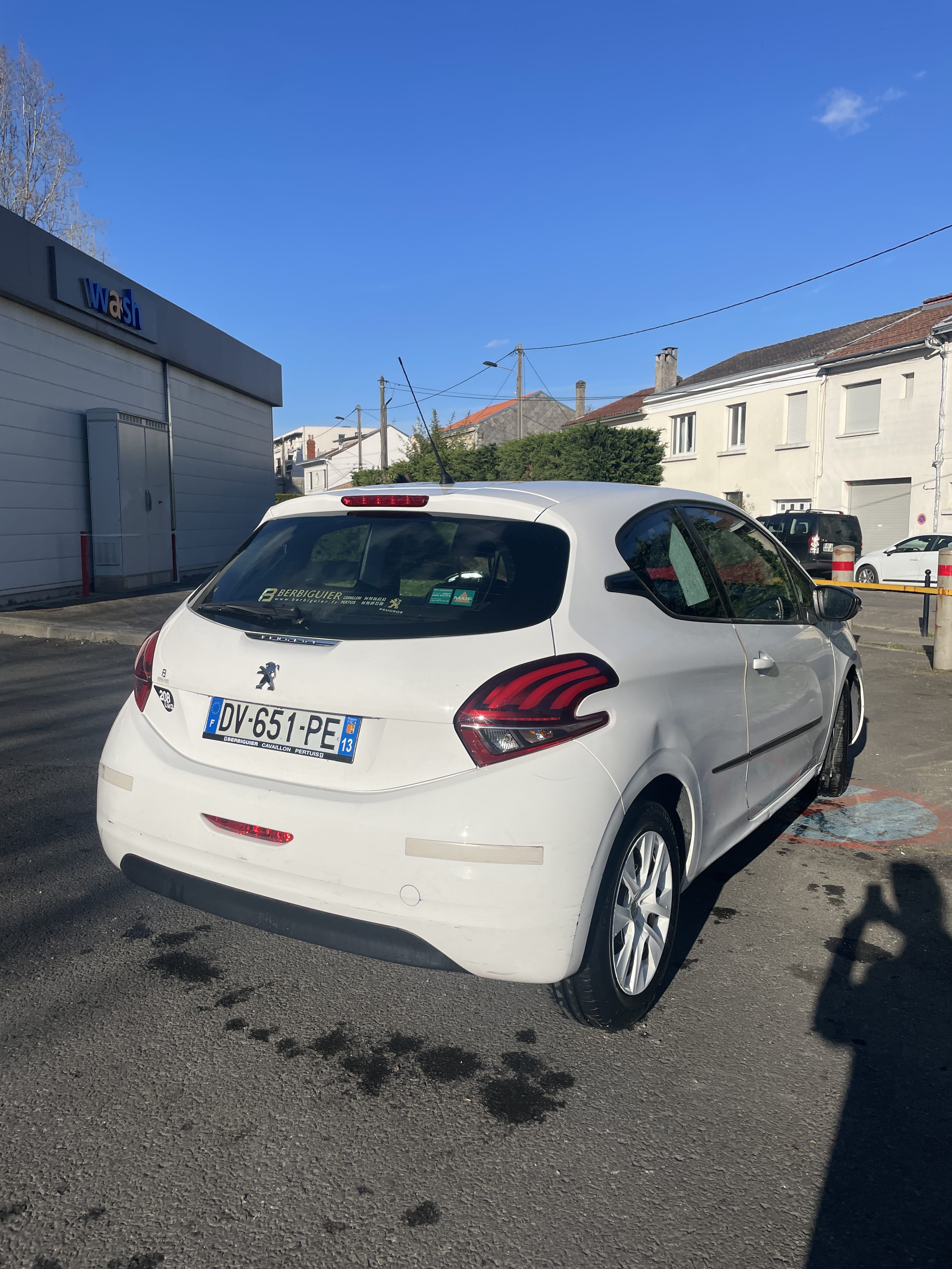 Peugeot 208 mit Audio-/iPod-Zugang