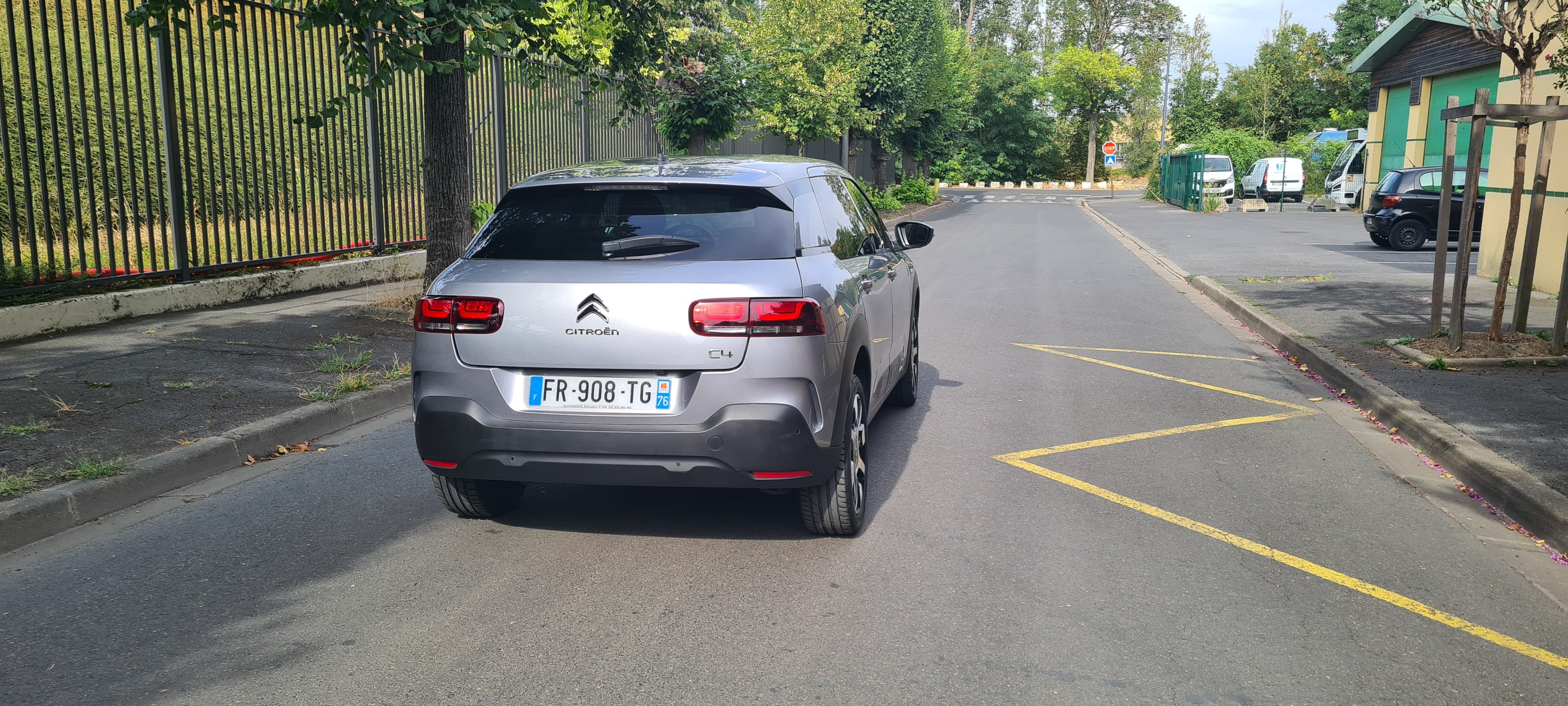 Citroen C4 Cactus with Backup camera