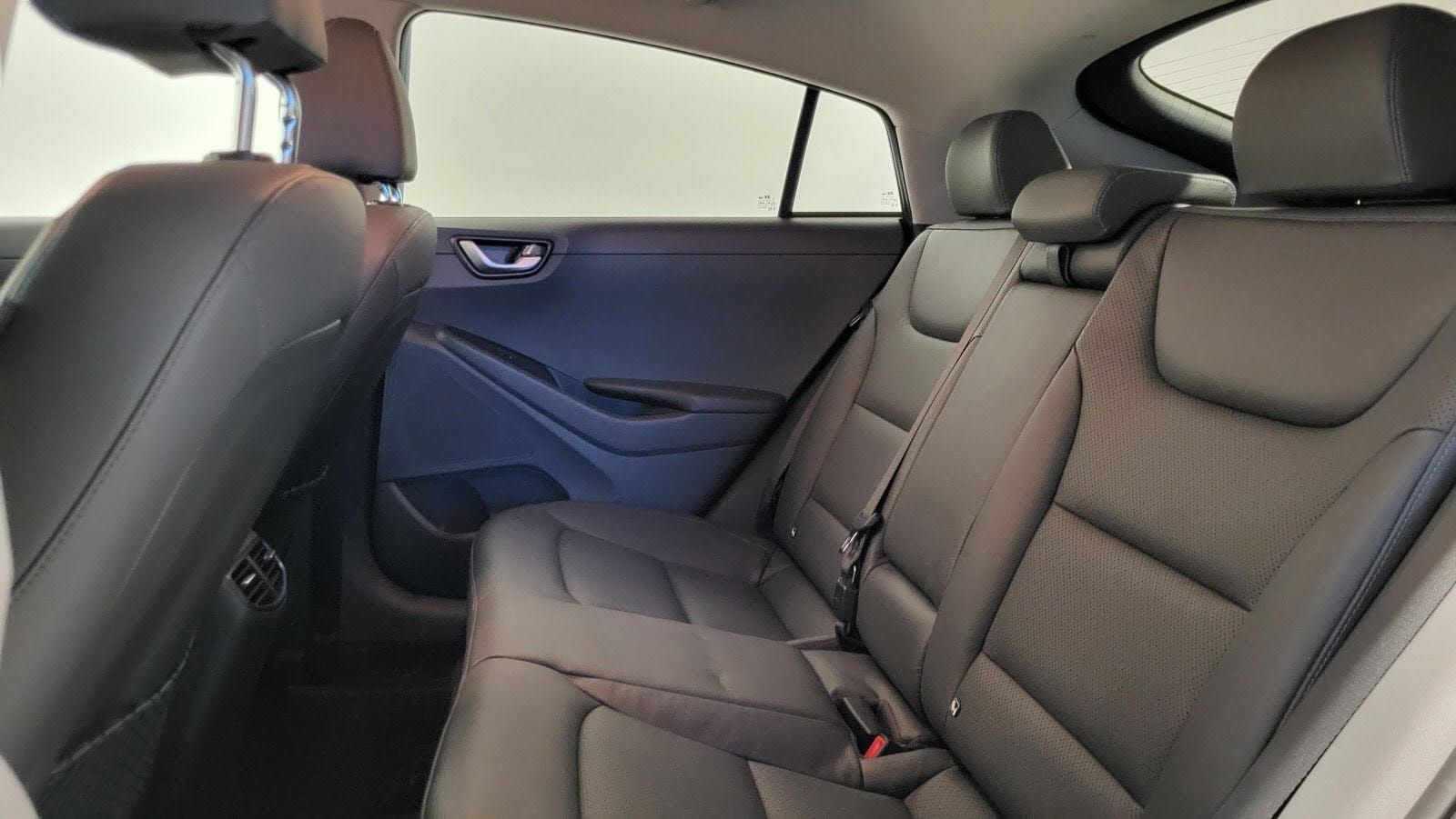 Hyundai Ioniq Hybrid med Apple CarPlay
