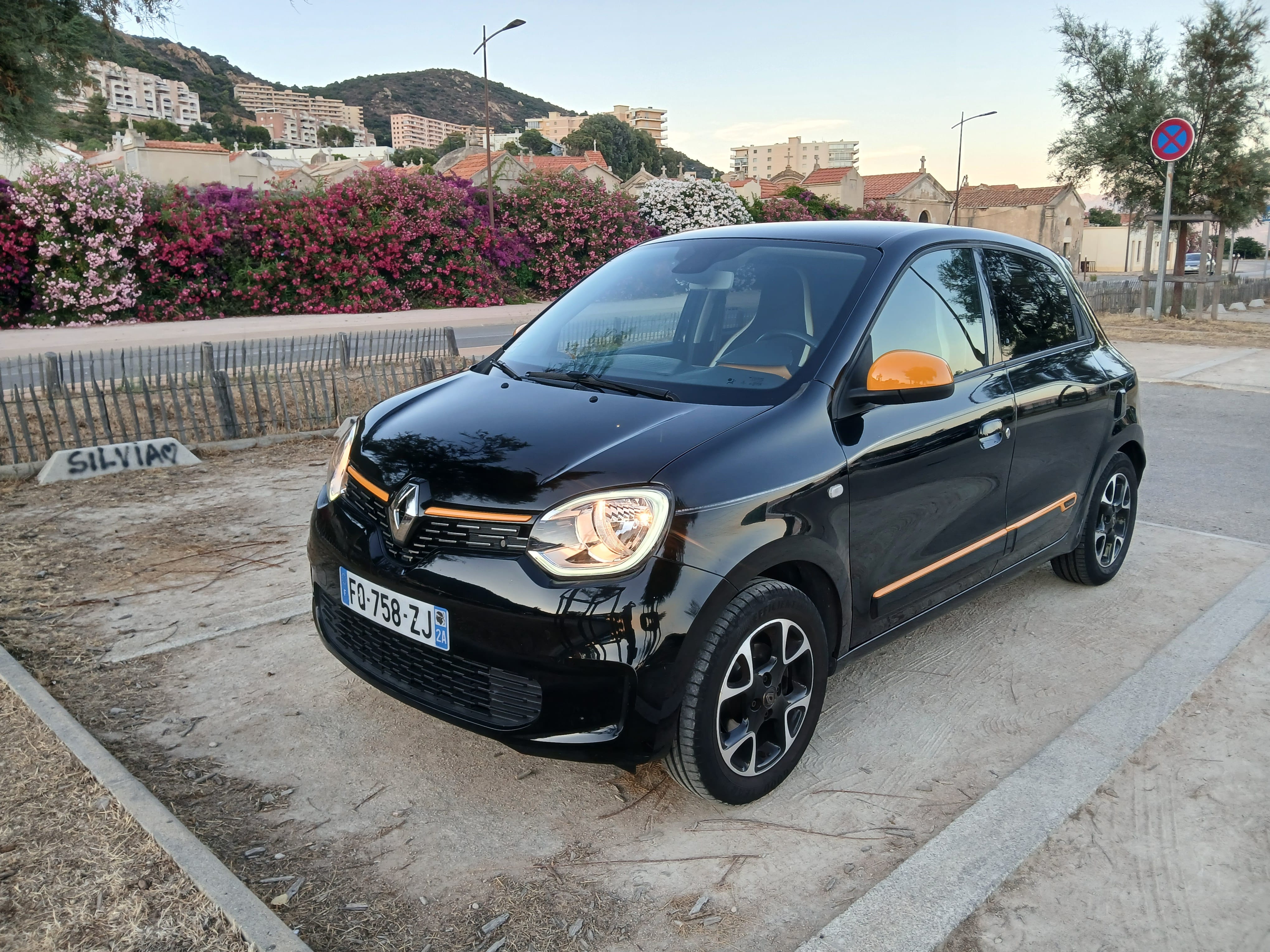 Renault Twingo III, 2020, Essence 95, automatic