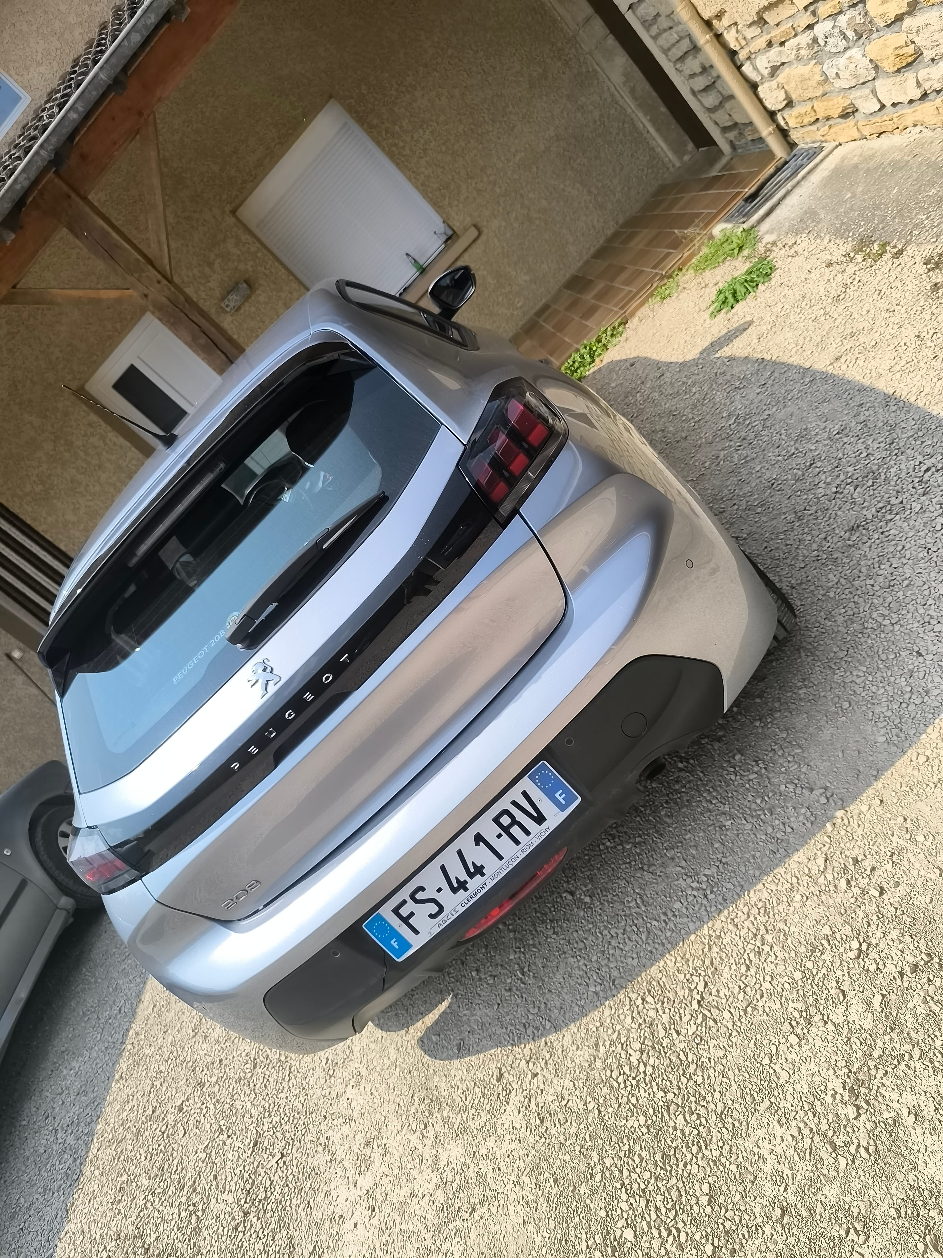 Peugeot 208 avec Régulateur de vitesse