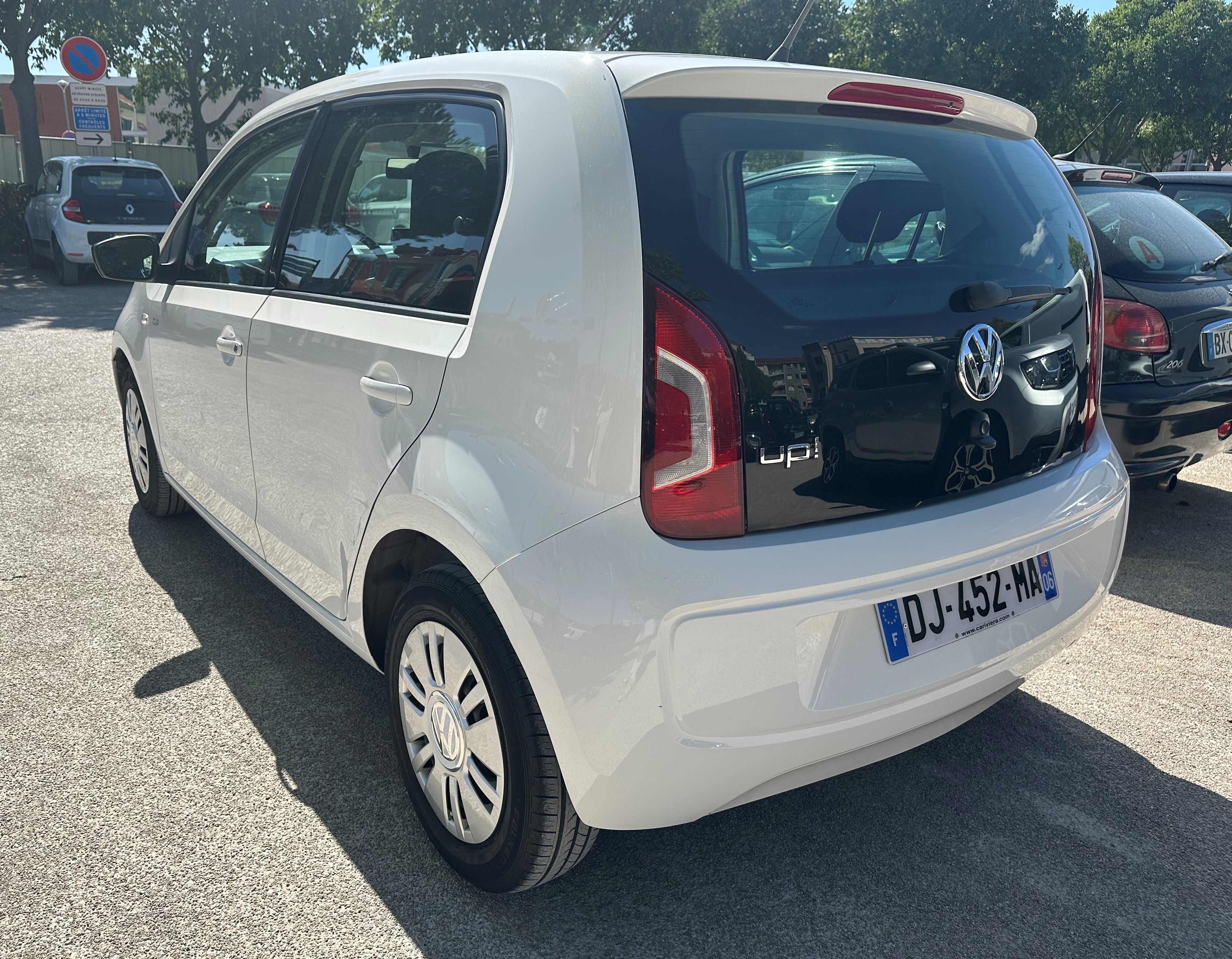 Volkswagen Up! avec GPS