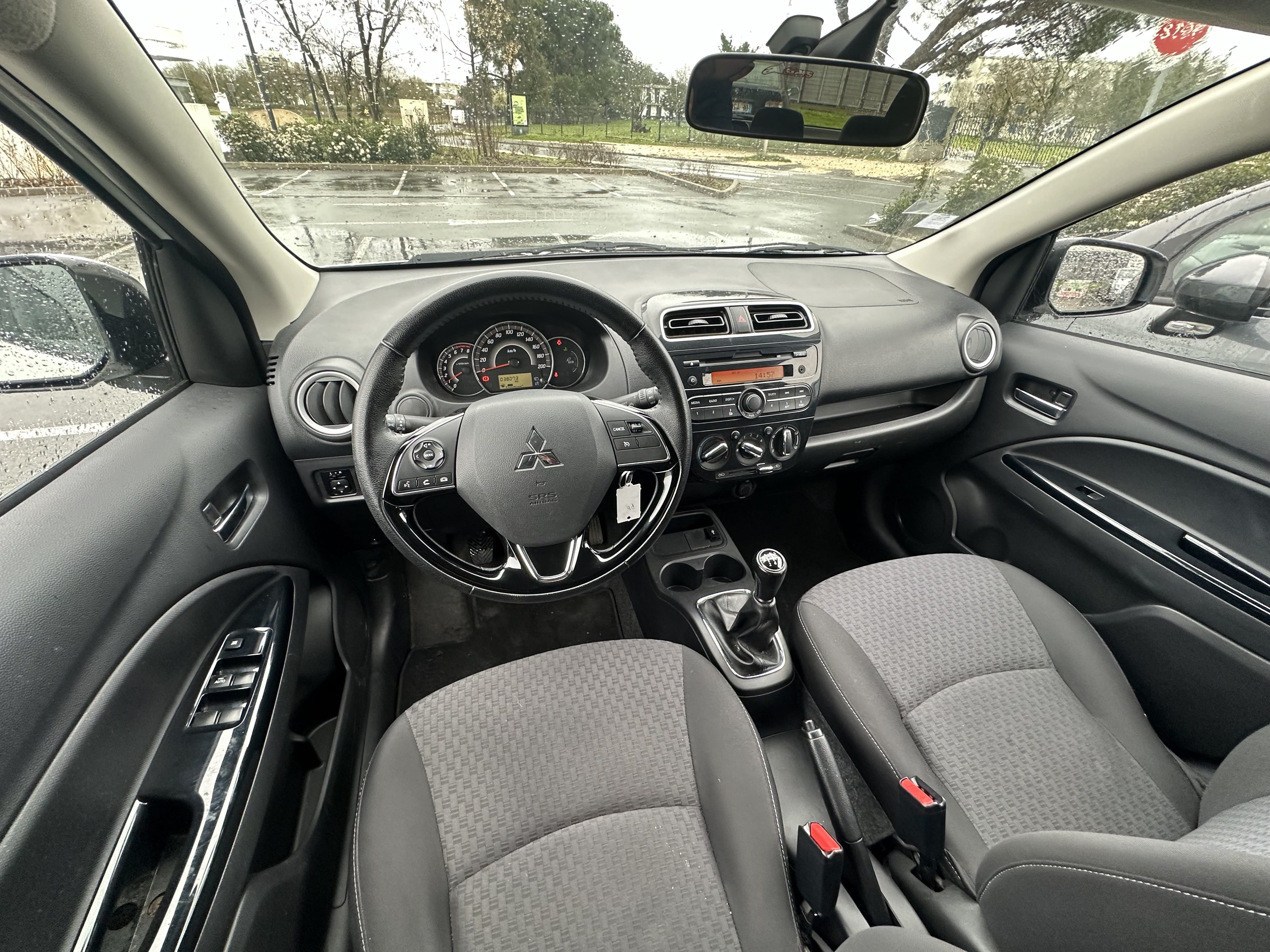 Mitsubishi Space Star avec Siège bébé