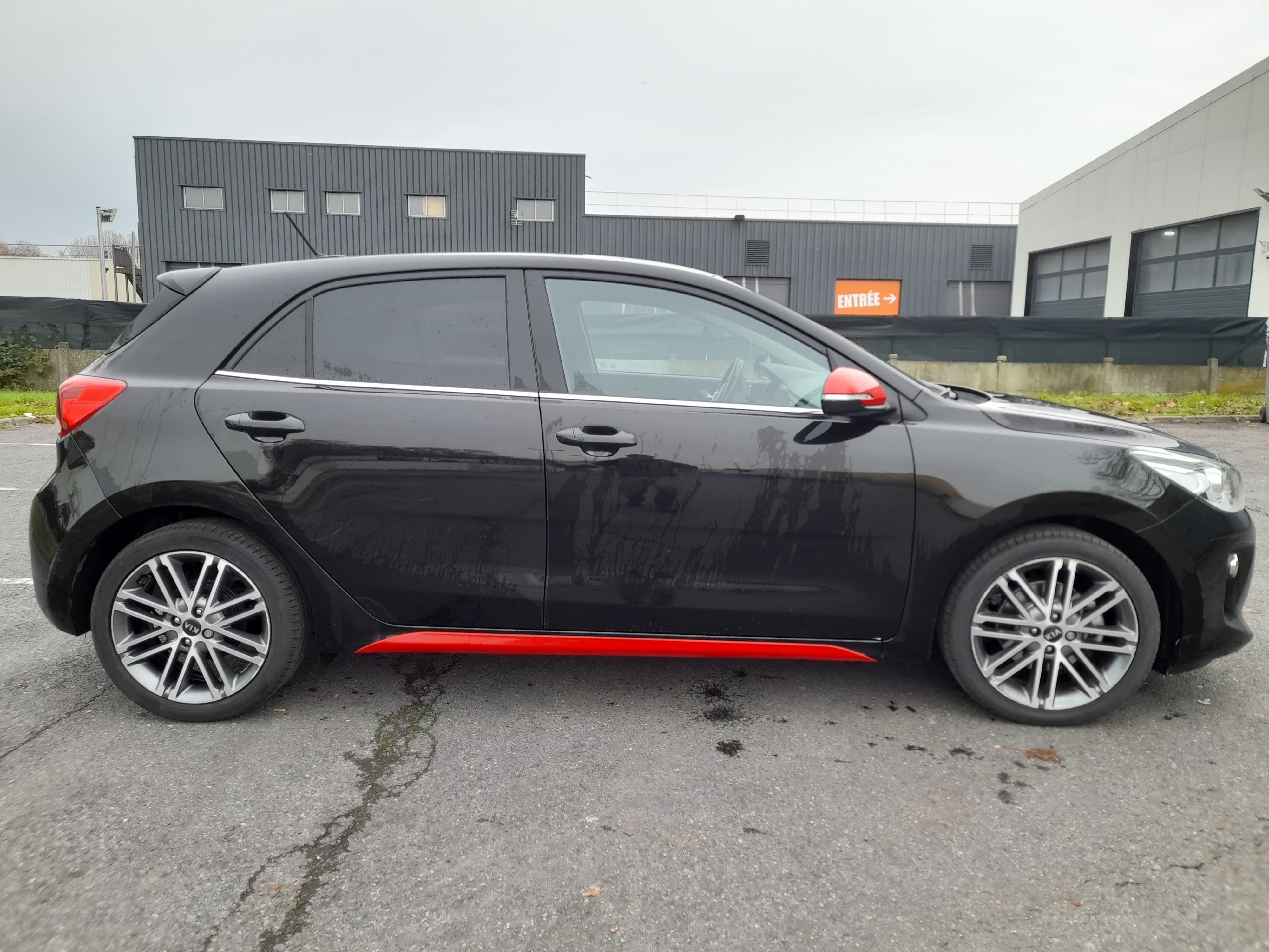 Kia Rio IV 1.0l T-GDI ISG PREMIUM 100 CH avec Climatisation