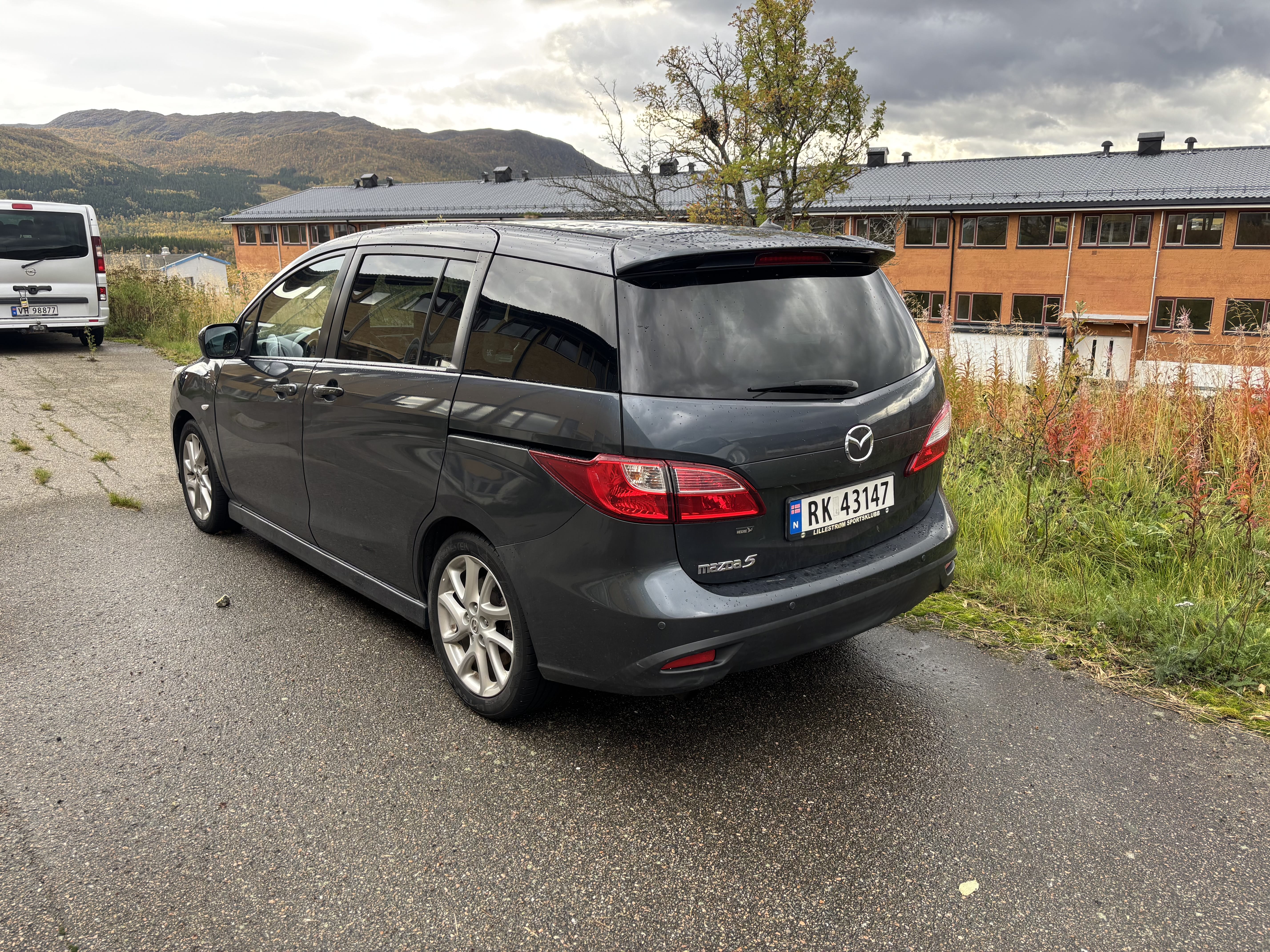 Mazda 5 med GPS
