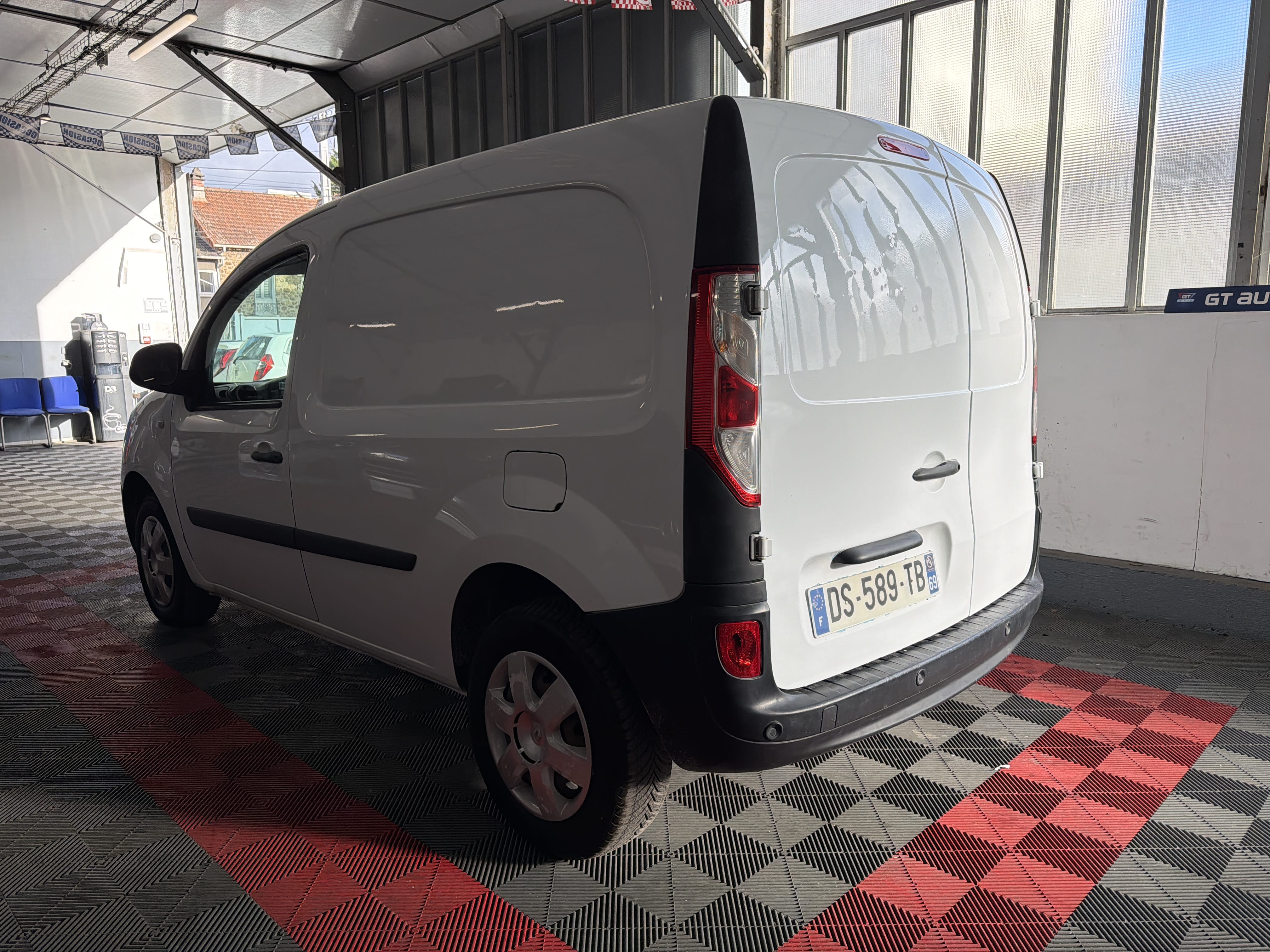 Renault Kangoo Express avec GPS