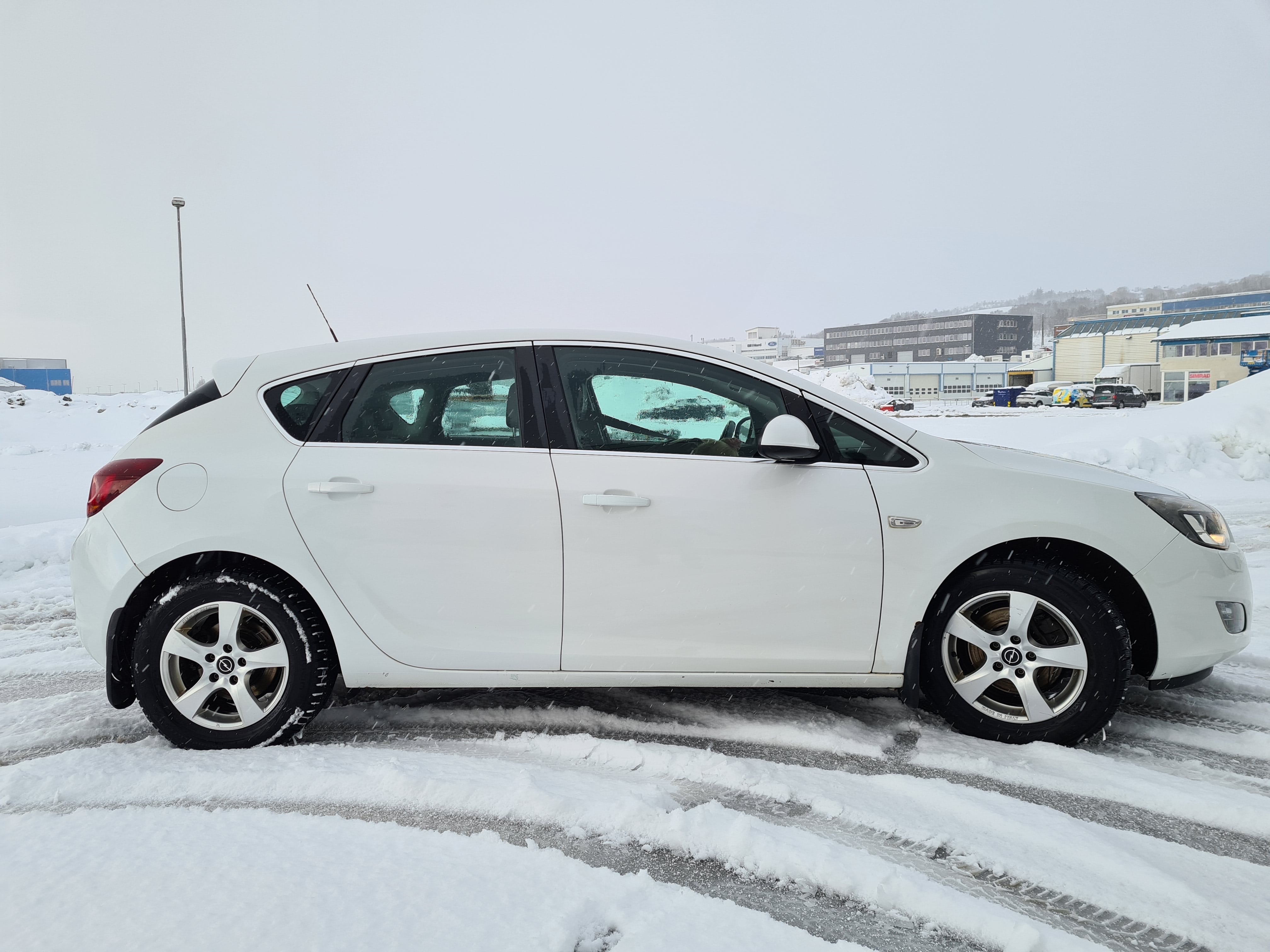 Opel Astra con Silla infantil