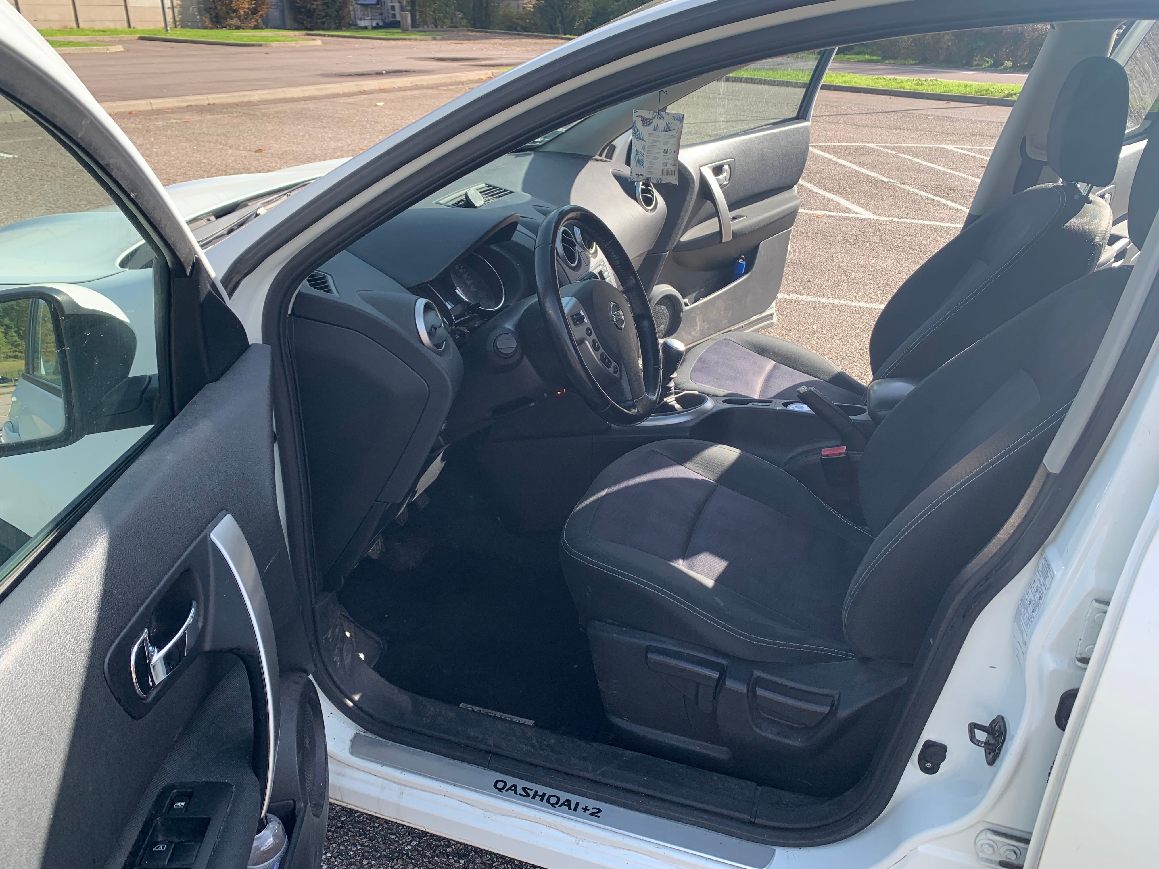 Nissan Qashqai+2 avec Audio Bluetooth