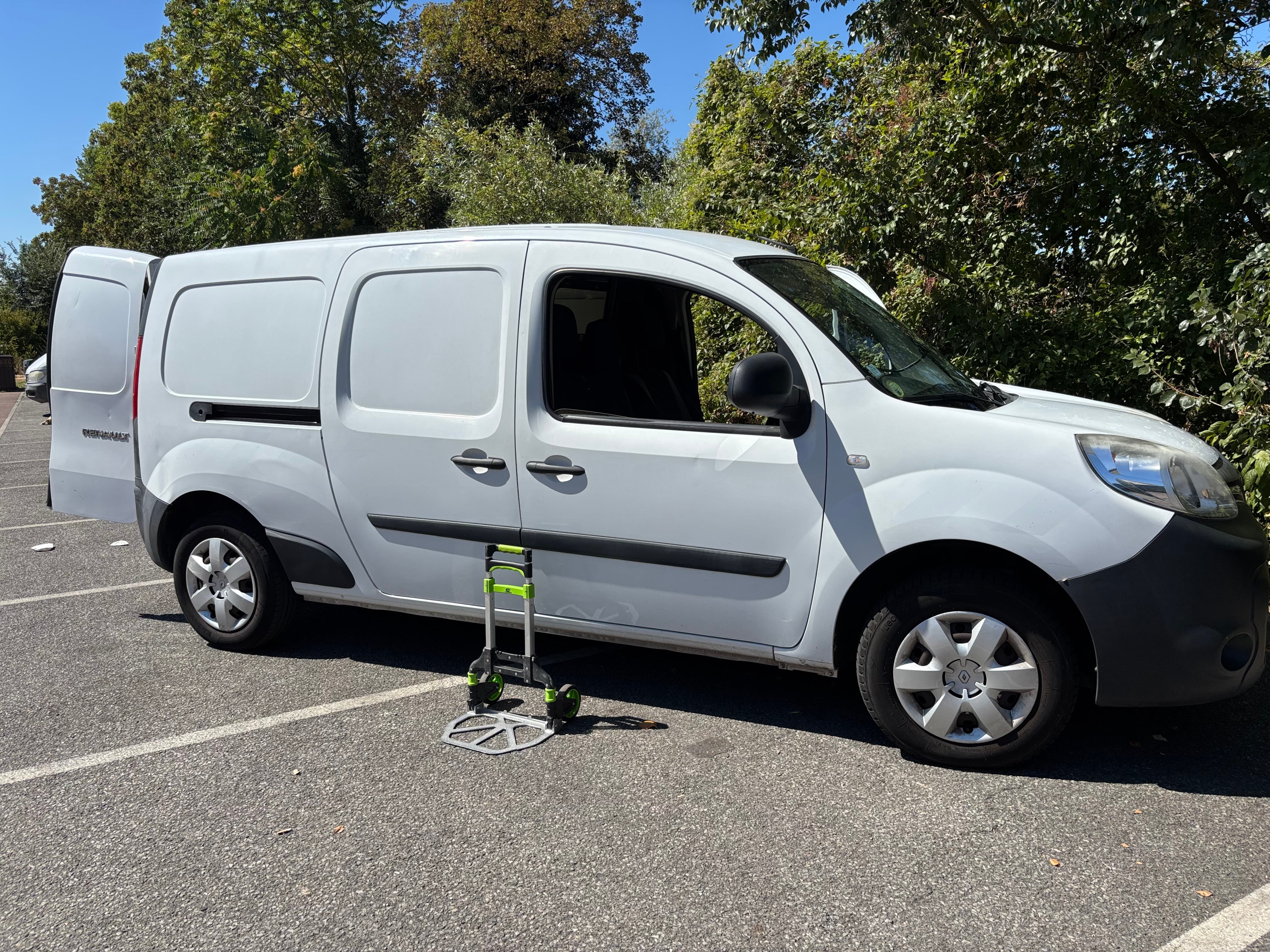 Renault Kangoo Fourgon rallongé, 3 places