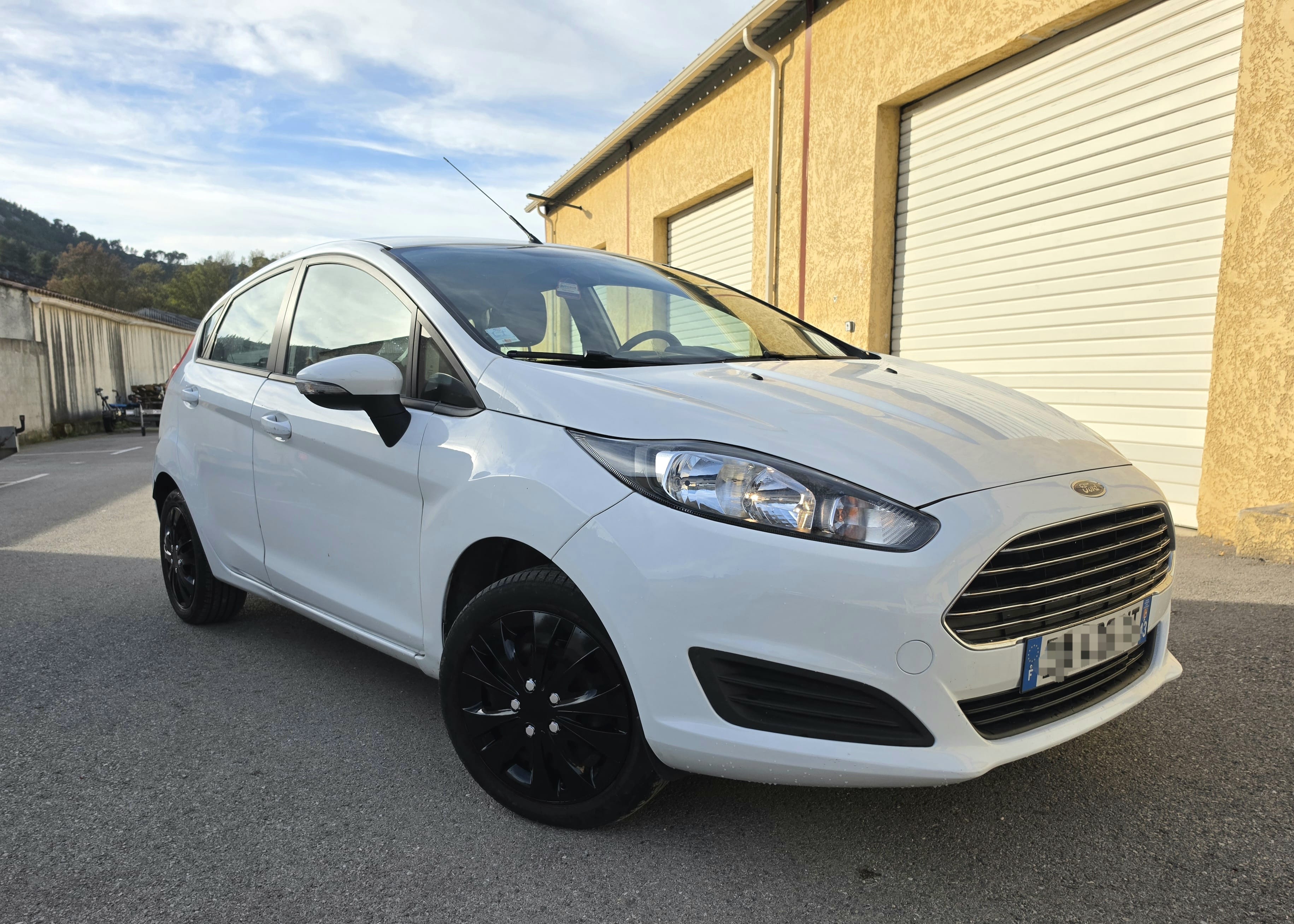 Ford Fiesta 1.2 82cv avec Audio Bluetooth