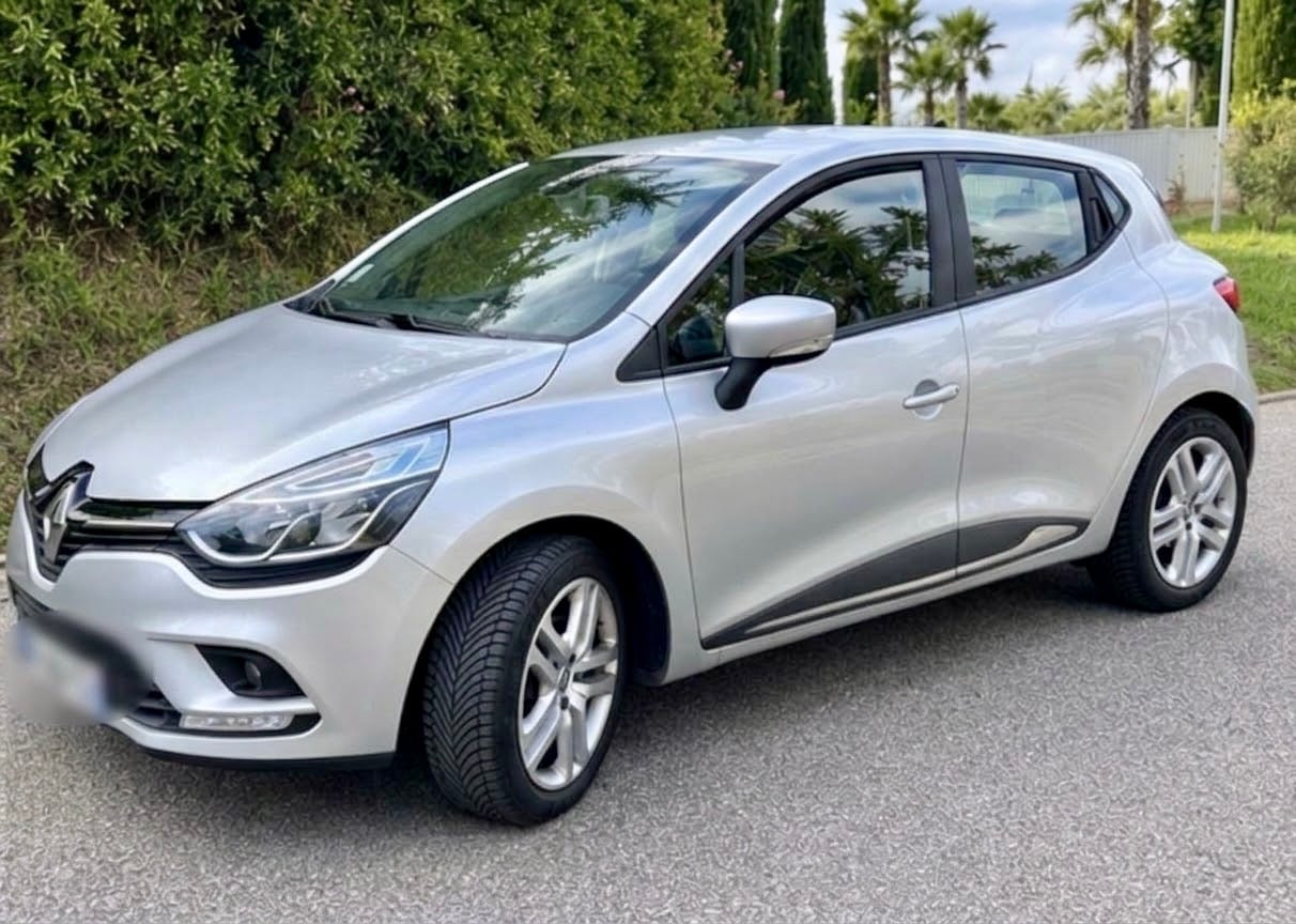Renault Clio avec Climatisation