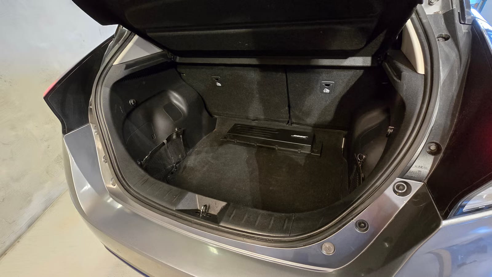 Nissan Leaf med Babysete