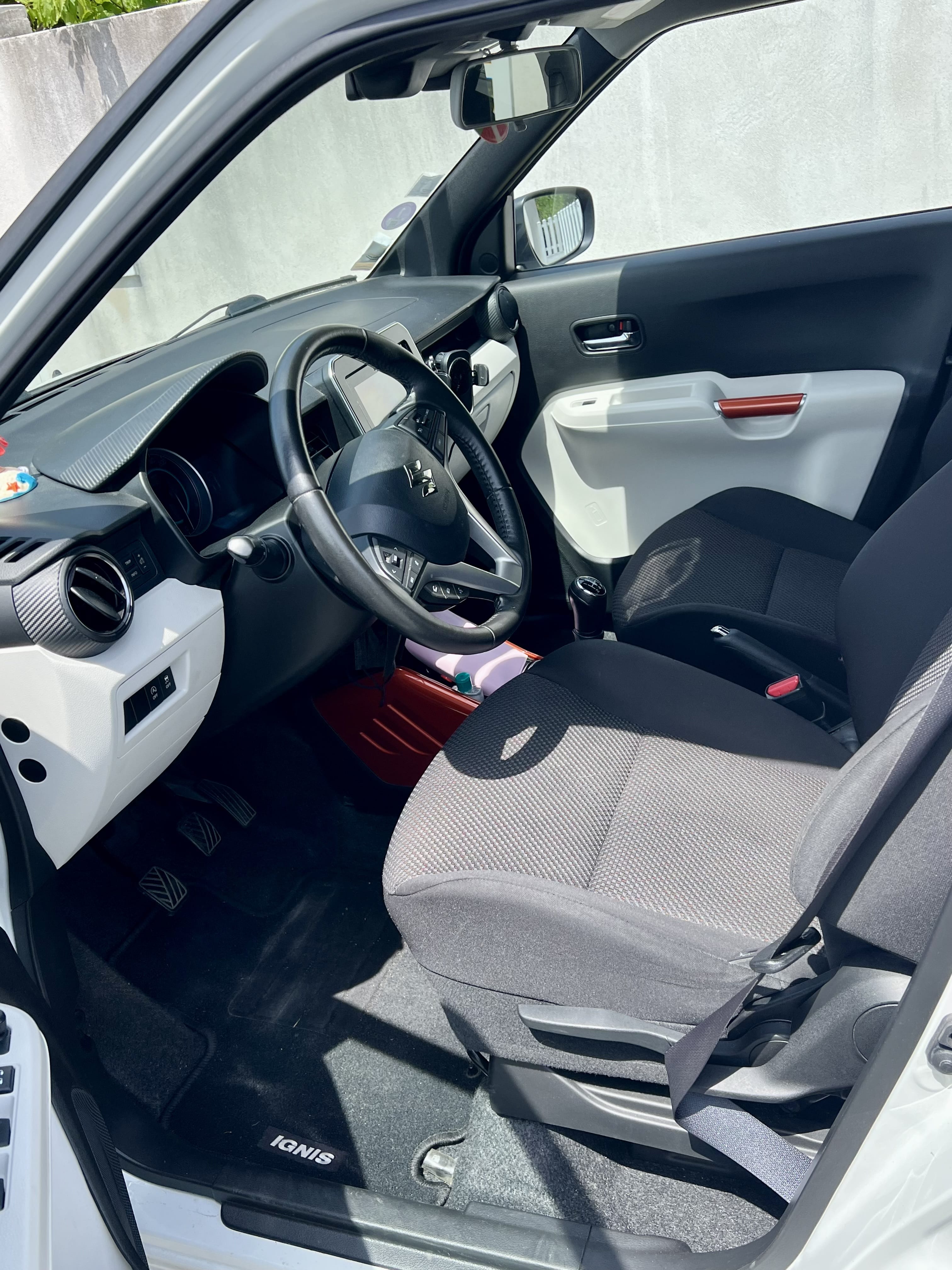 Suzuki Ignis with Cruise control